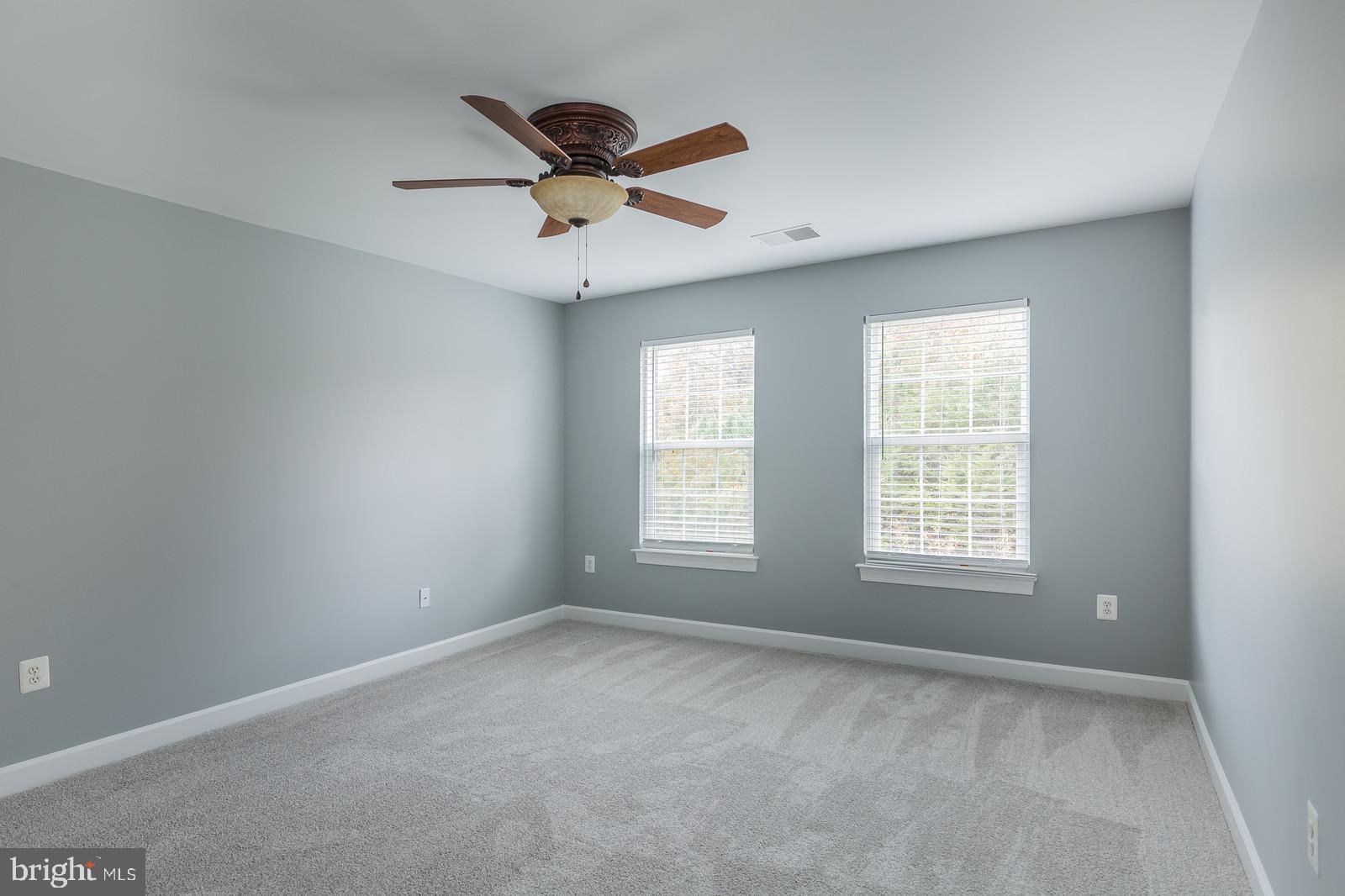 AQUIA OVERLOOK - Residential