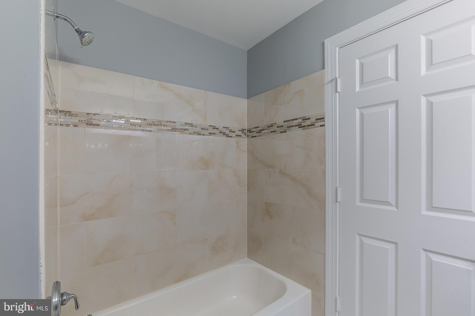 AQUIA OVERLOOK - Residential