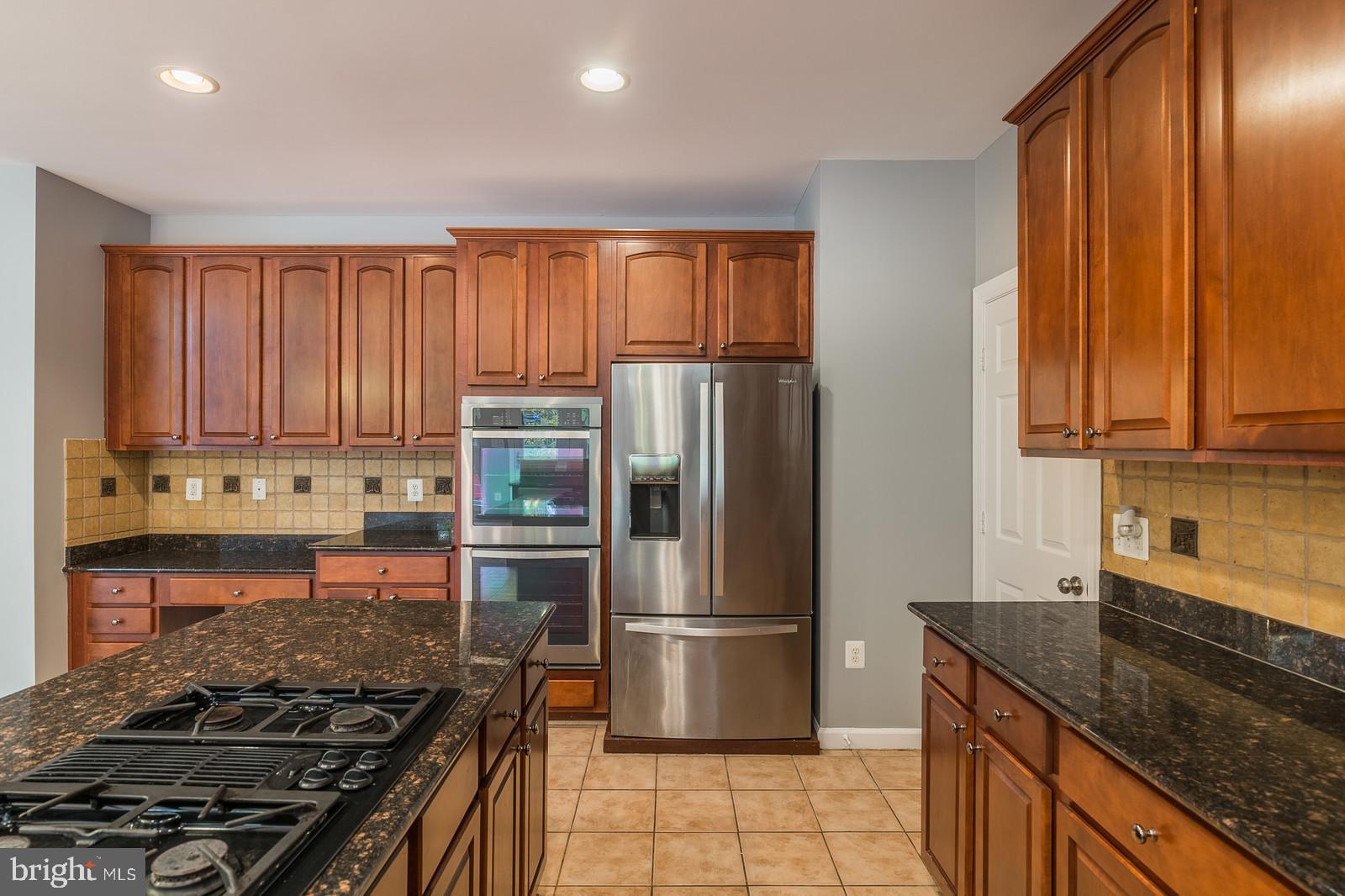 AQUIA OVERLOOK - Residential