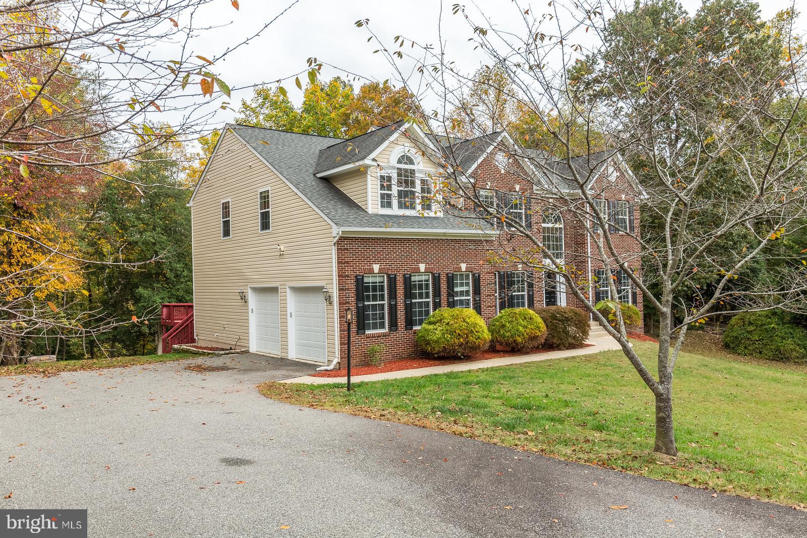 AQUIA OVERLOOK - Residential