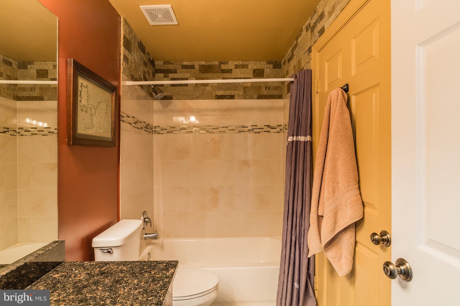 AQUIA OVERLOOK - Residential