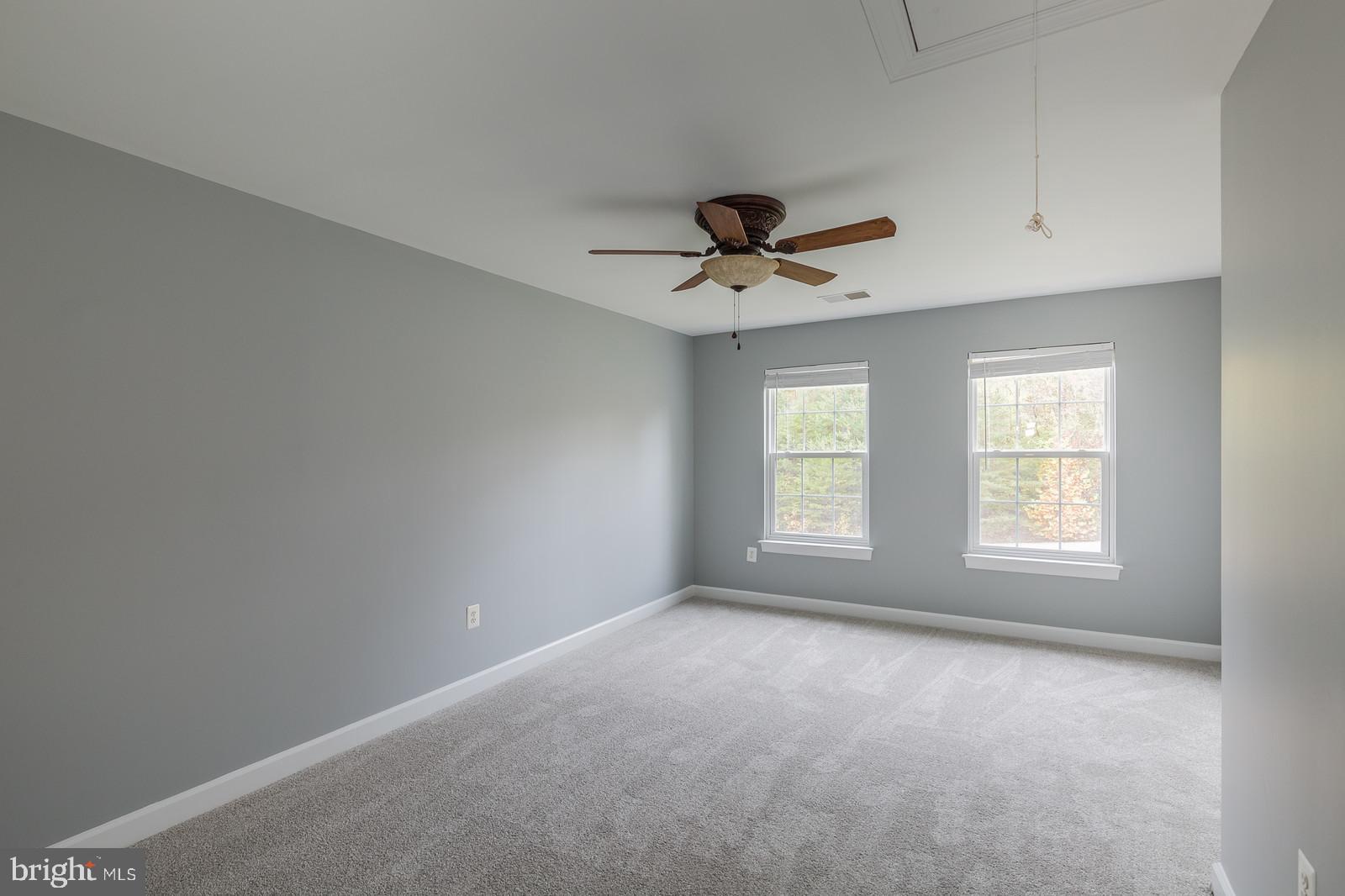 AQUIA OVERLOOK - Residential