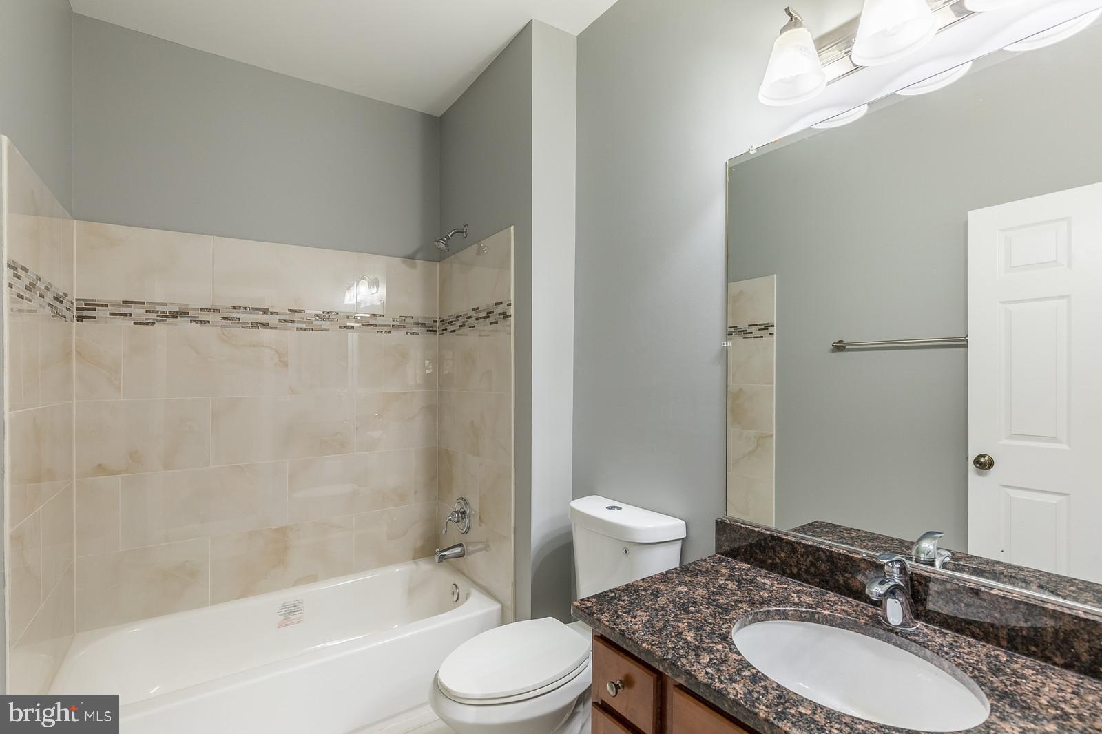 AQUIA OVERLOOK - Residential