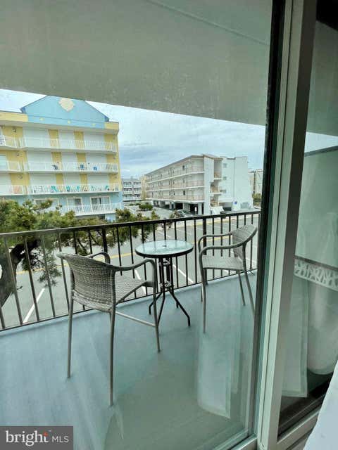 Condo For Rent - 9 138th Street #208<br/> OCEAN CITY, MD 21842