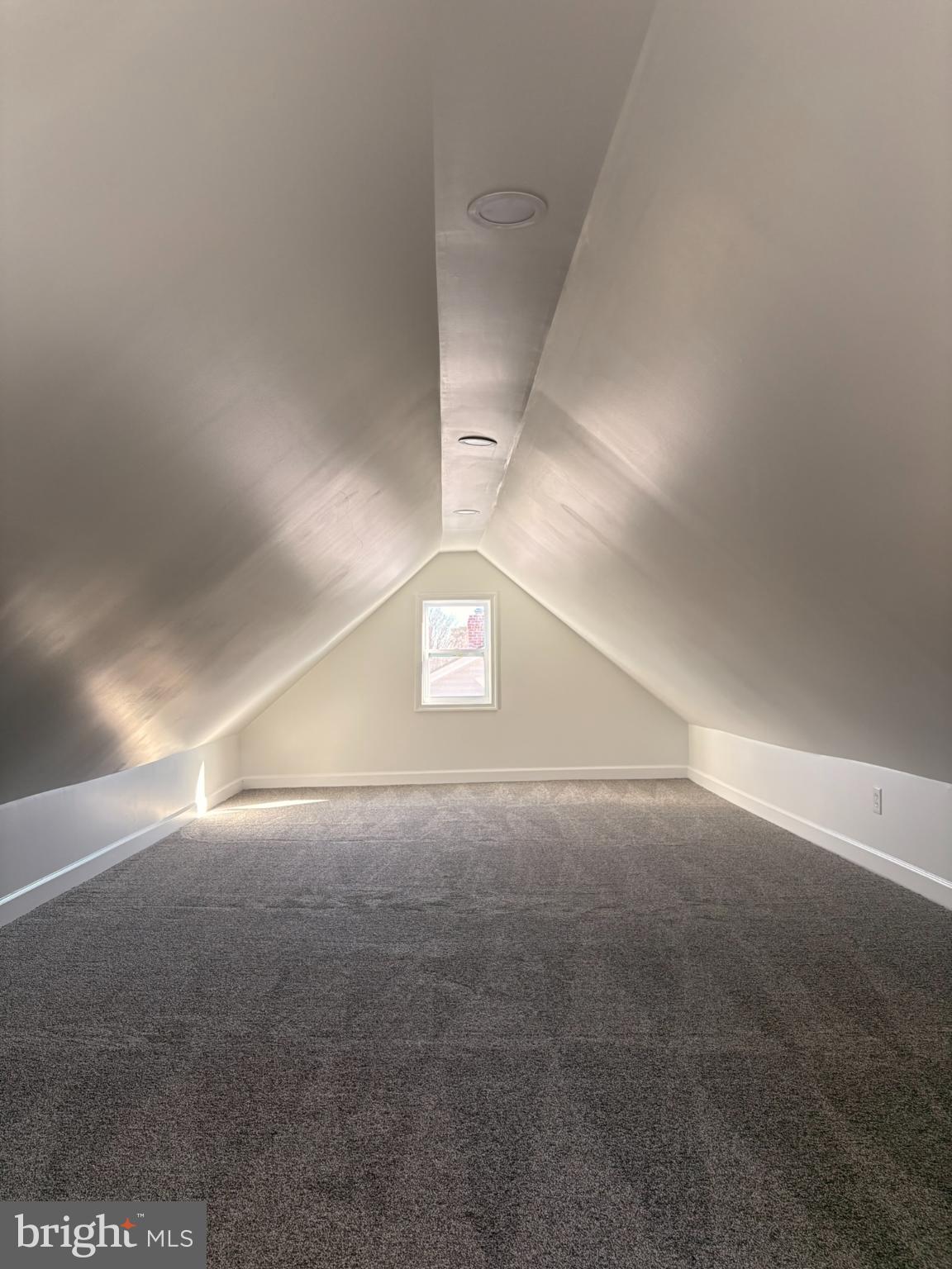 CHURCH HILL - Residential