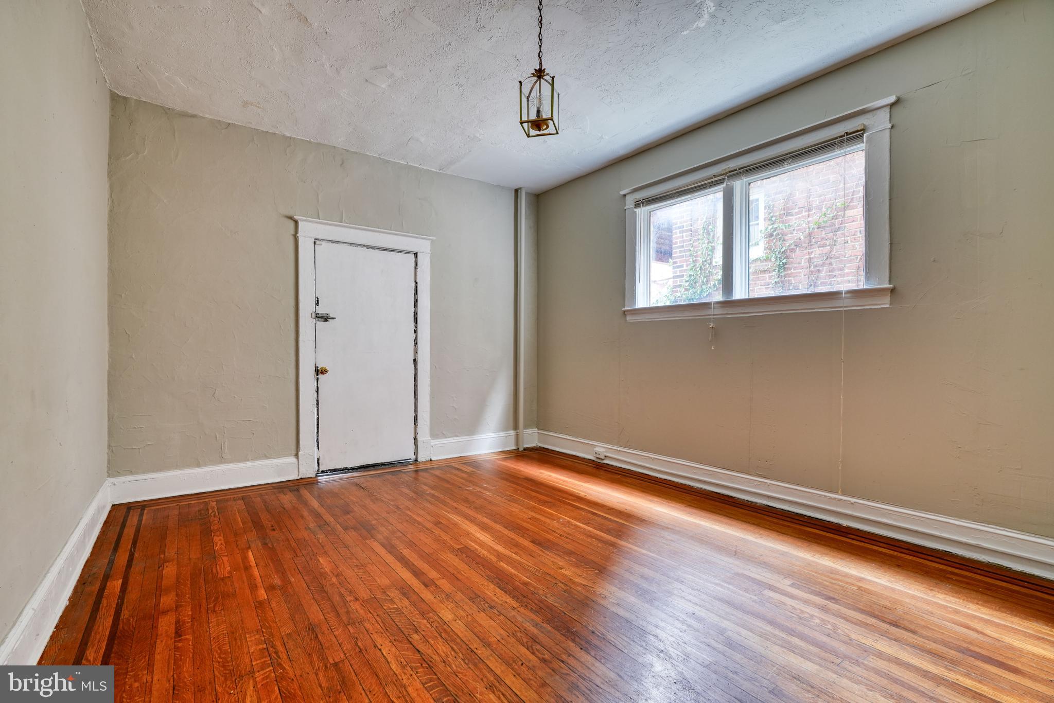 RESERVOIR HILL - Residential