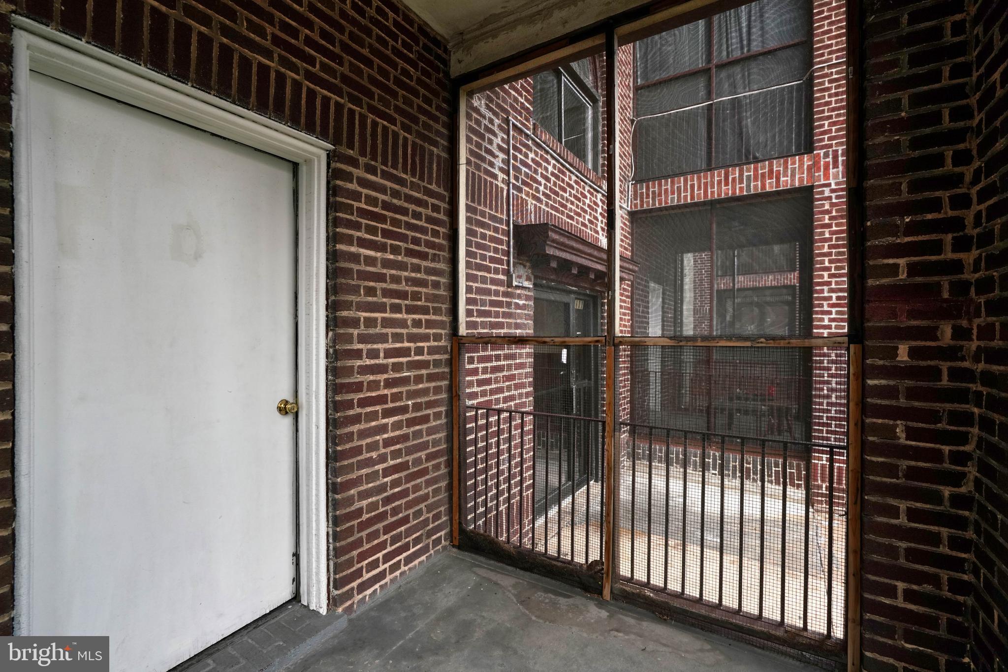 RESERVOIR HILL - Residential