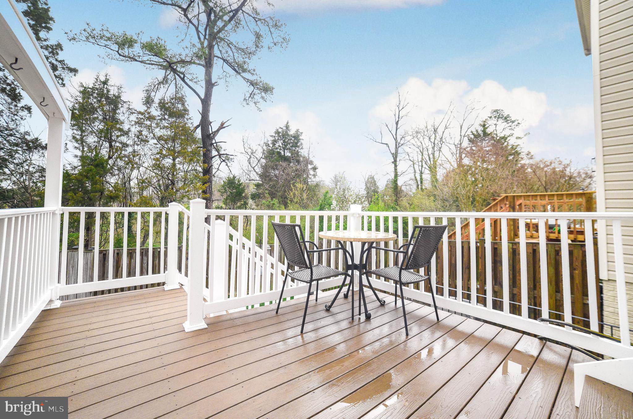 WILLOWGATE - Residential