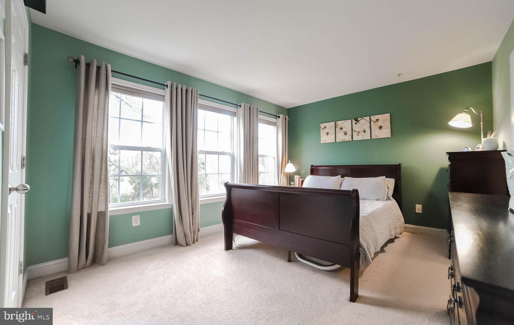 WILLOWGATE - Residential