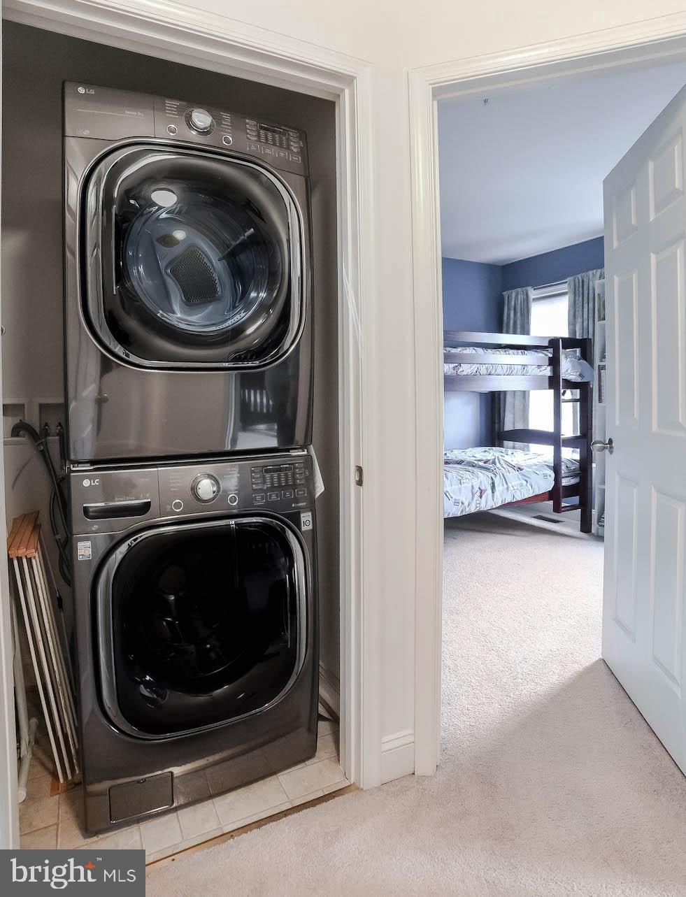 WILLOWGATE - Residential