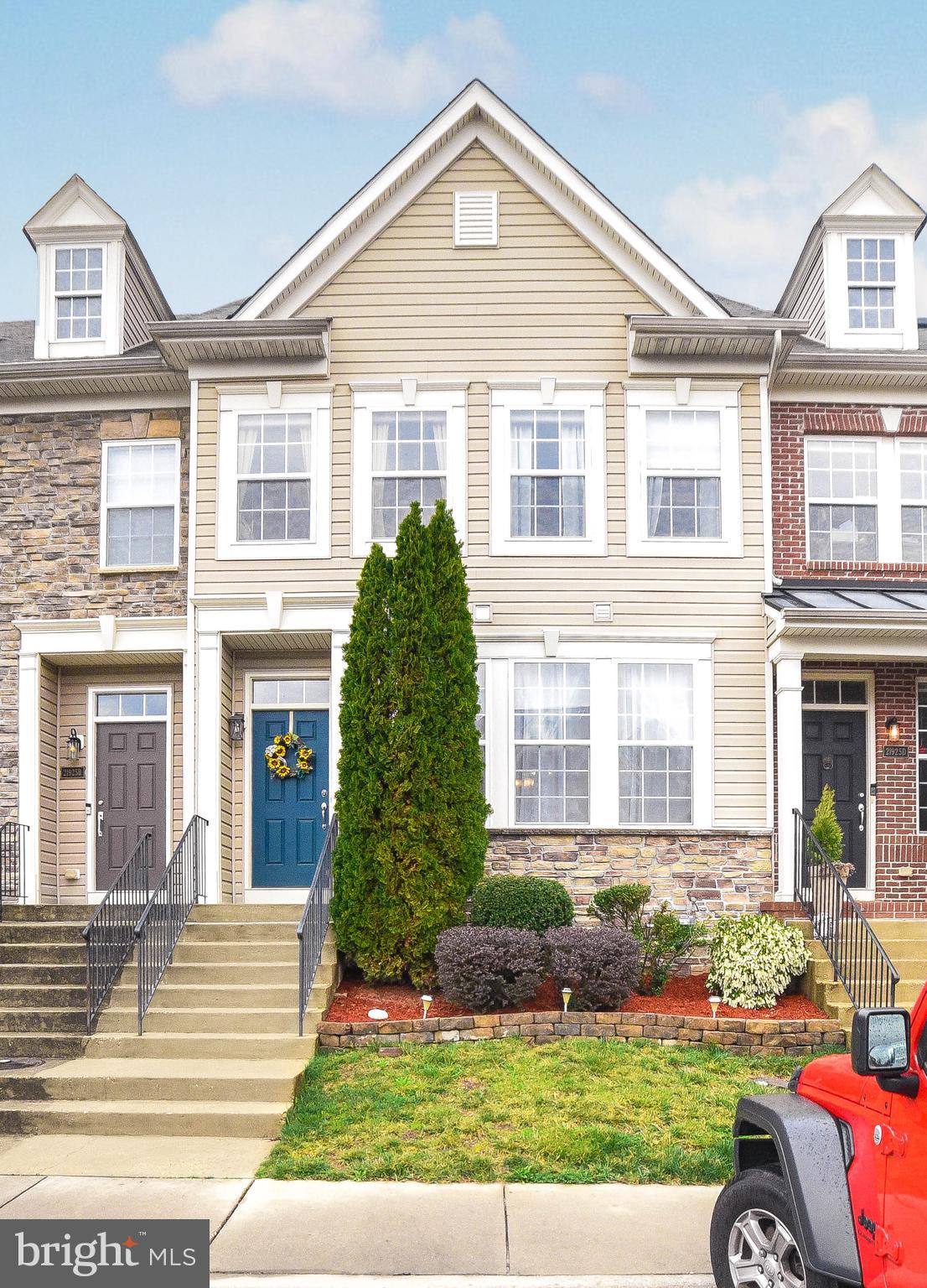 WILLOWGATE - Residential