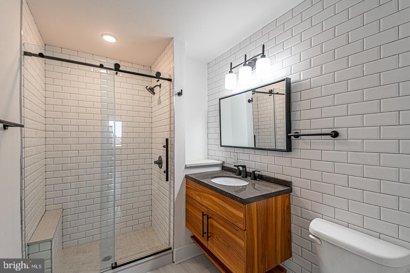 BELLA VISTA - Residential Lease