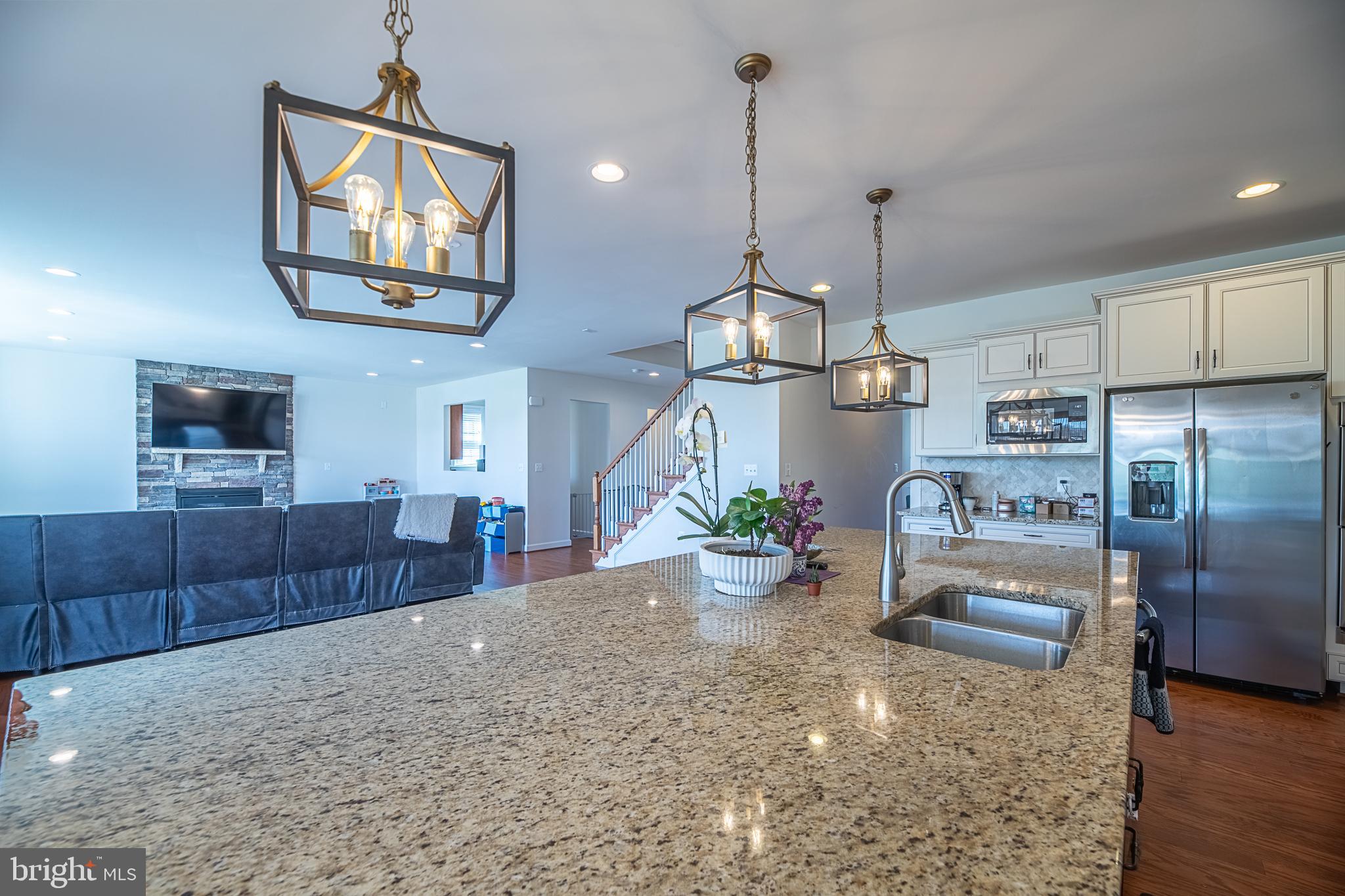 NICHOLSON FARM - Residential Lease