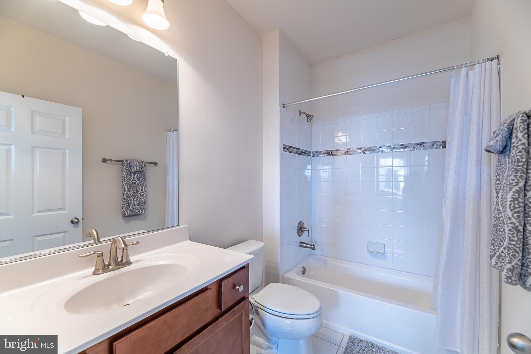 NICHOLSON FARM - Residential Lease