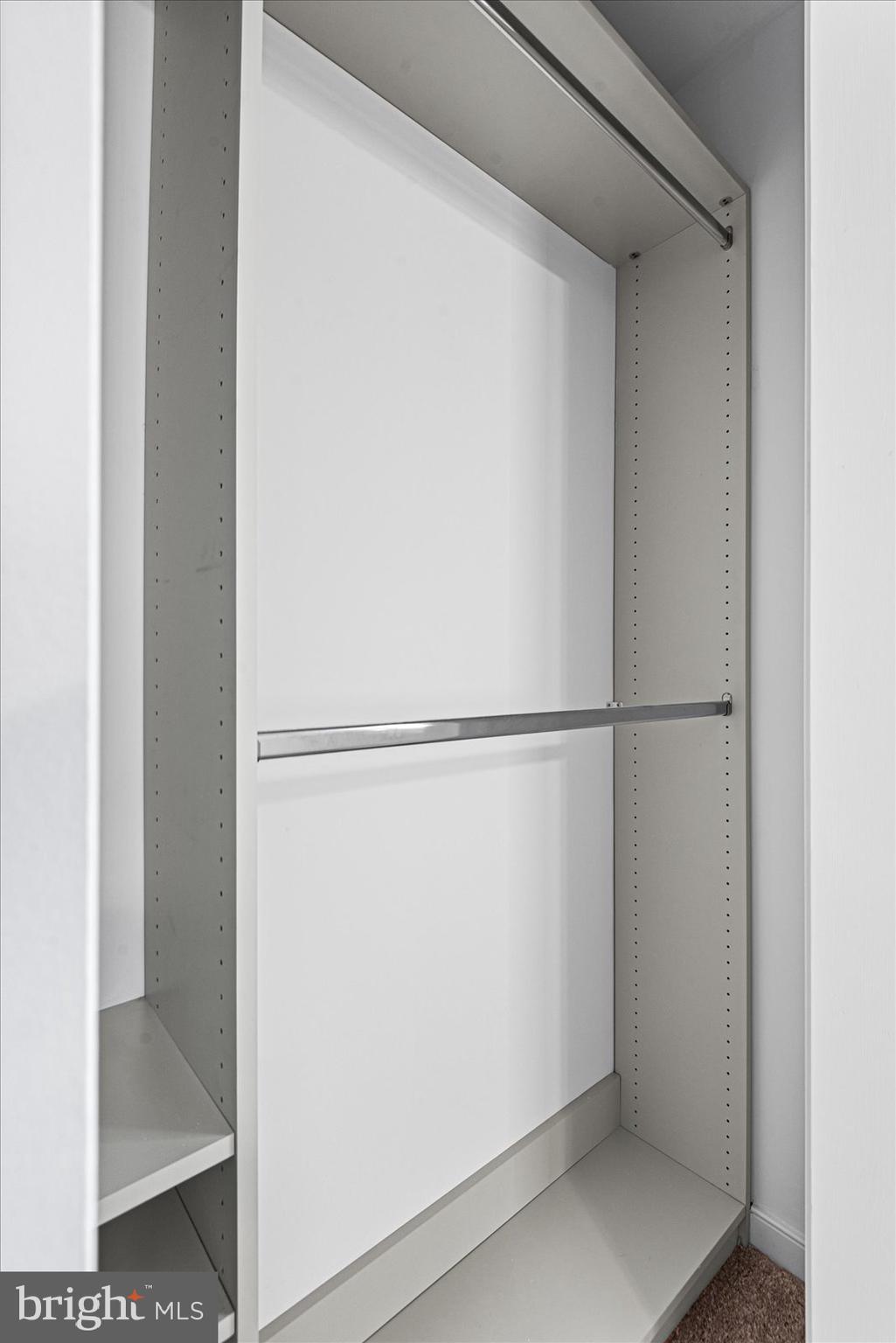 CLASSIC SHORES - Residential