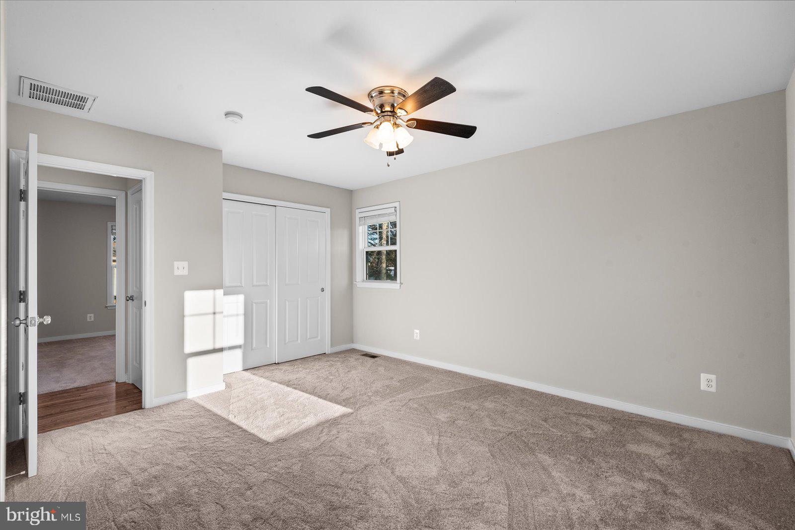 CLASSIC SHORES - Residential