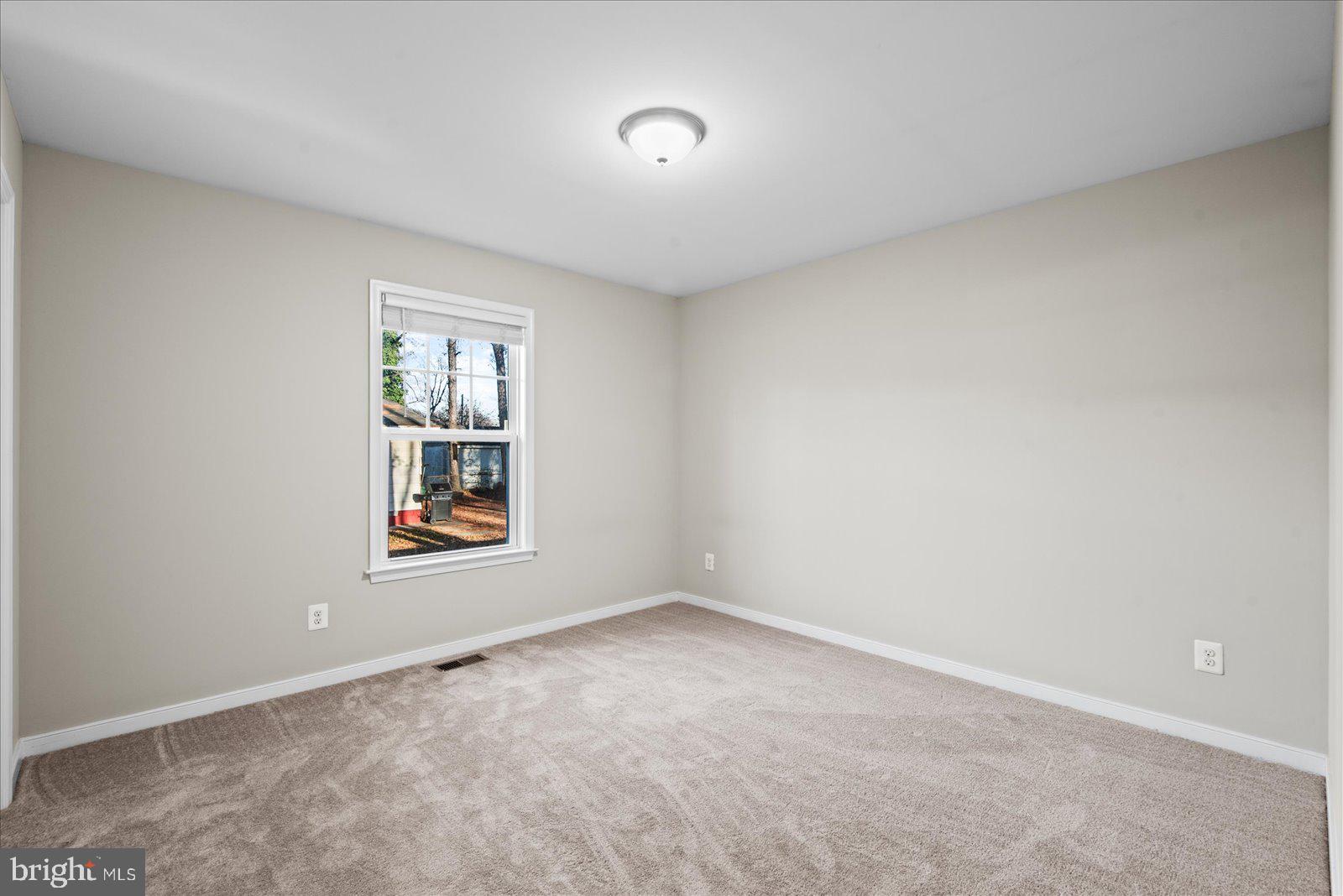 CLASSIC SHORES - Residential