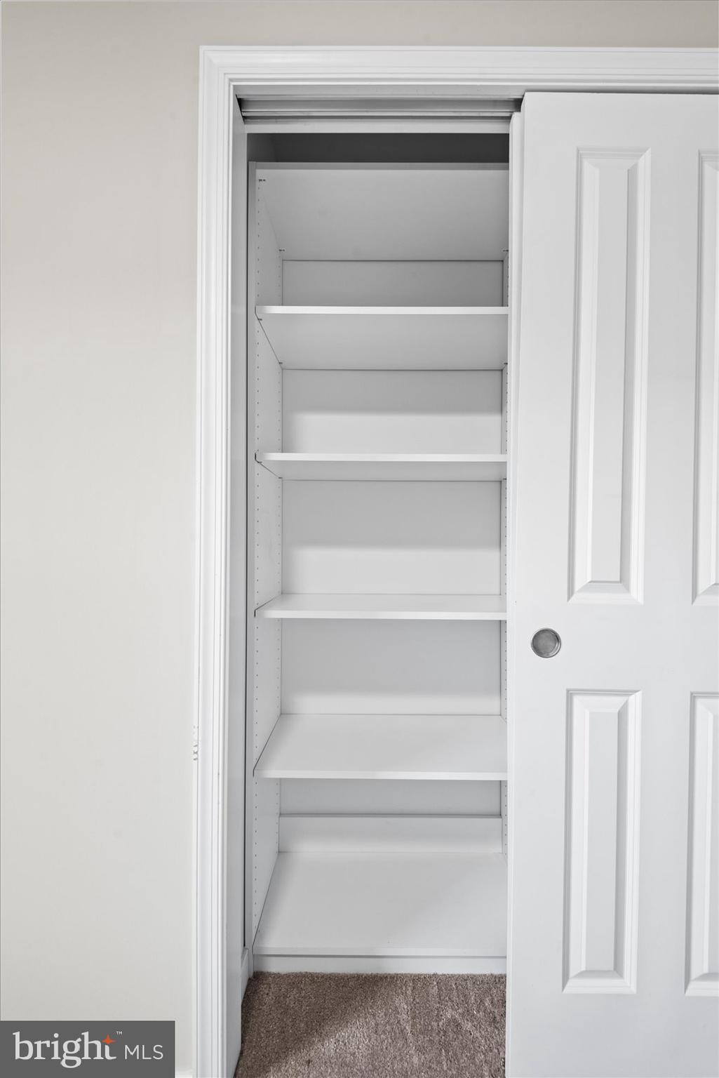 CLASSIC SHORES - Residential