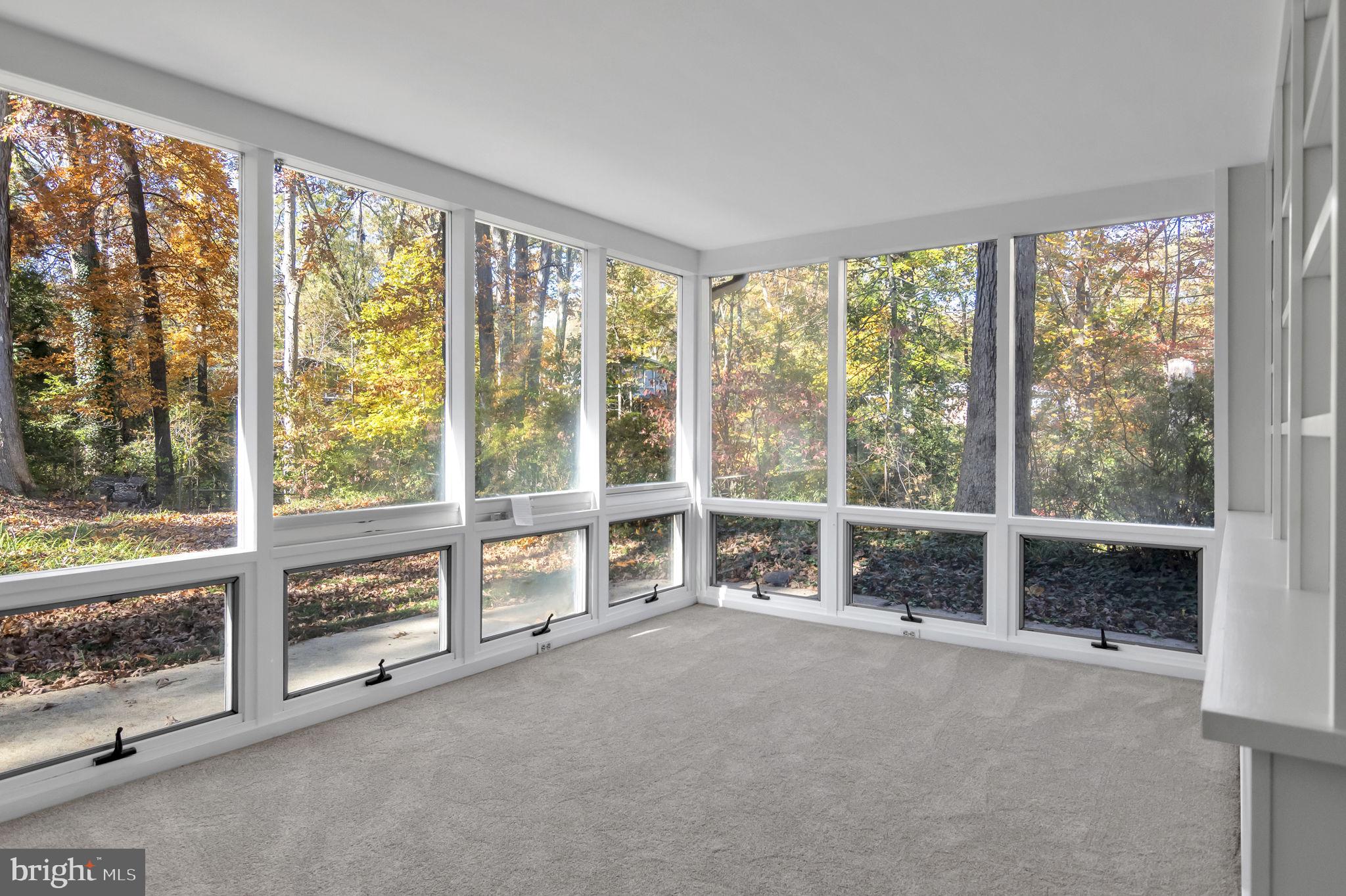 HOLLIN HILLS - Residential Lease