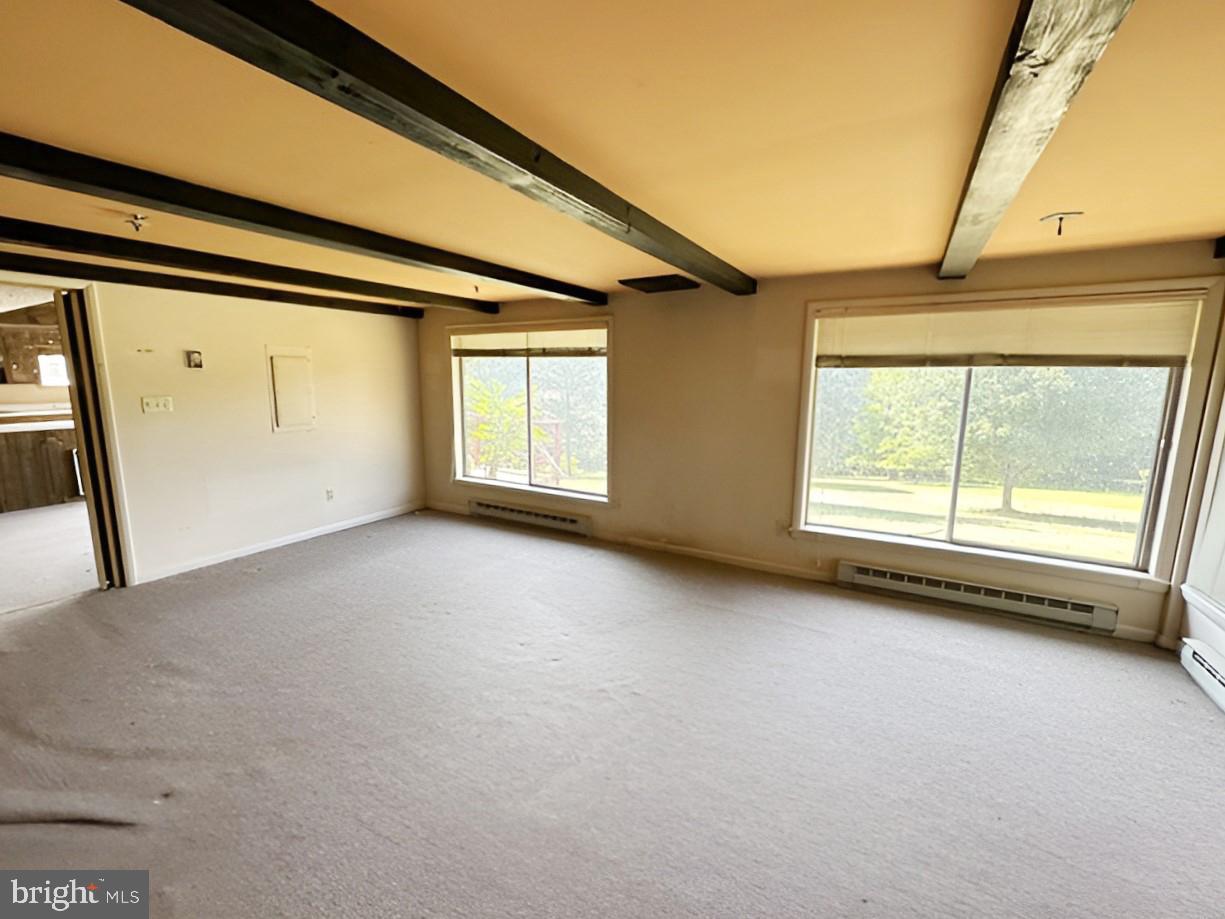 HERDMAN HILLTOP - Residential