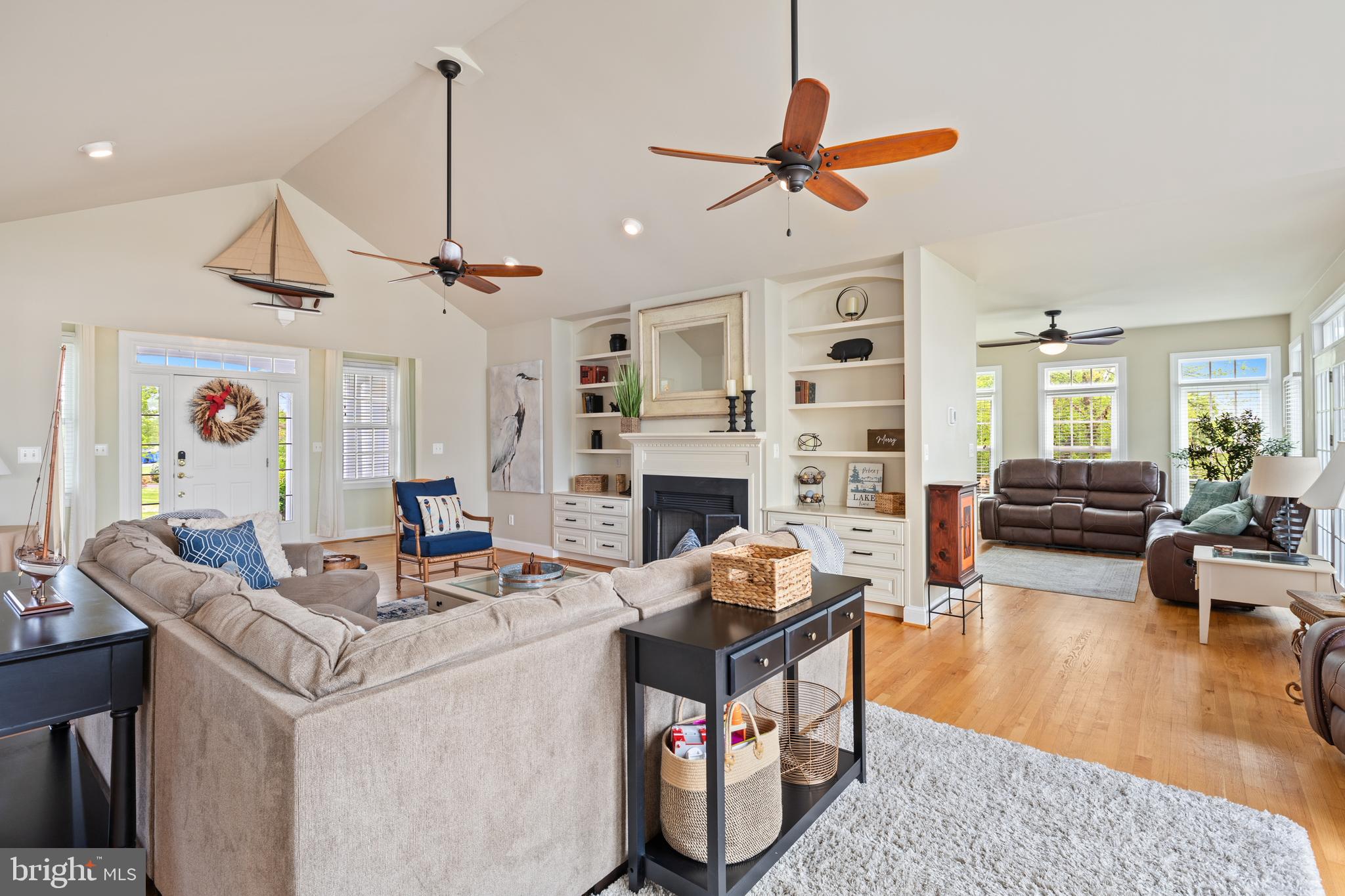 TWIN OAKS - Residential