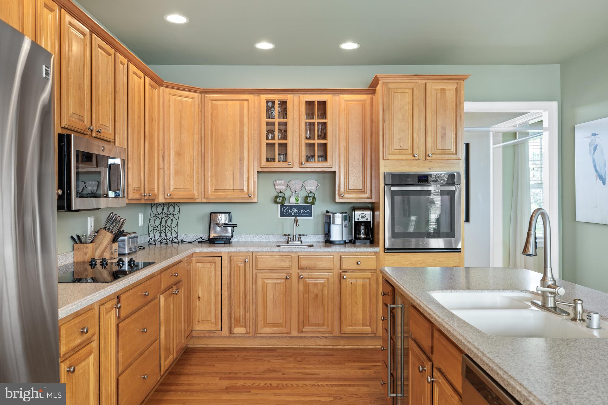 TWIN OAKS - Residential