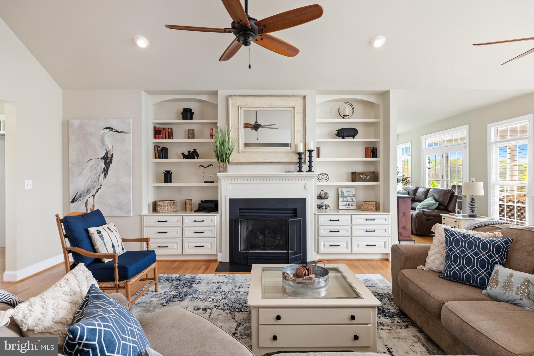 TWIN OAKS - Residential