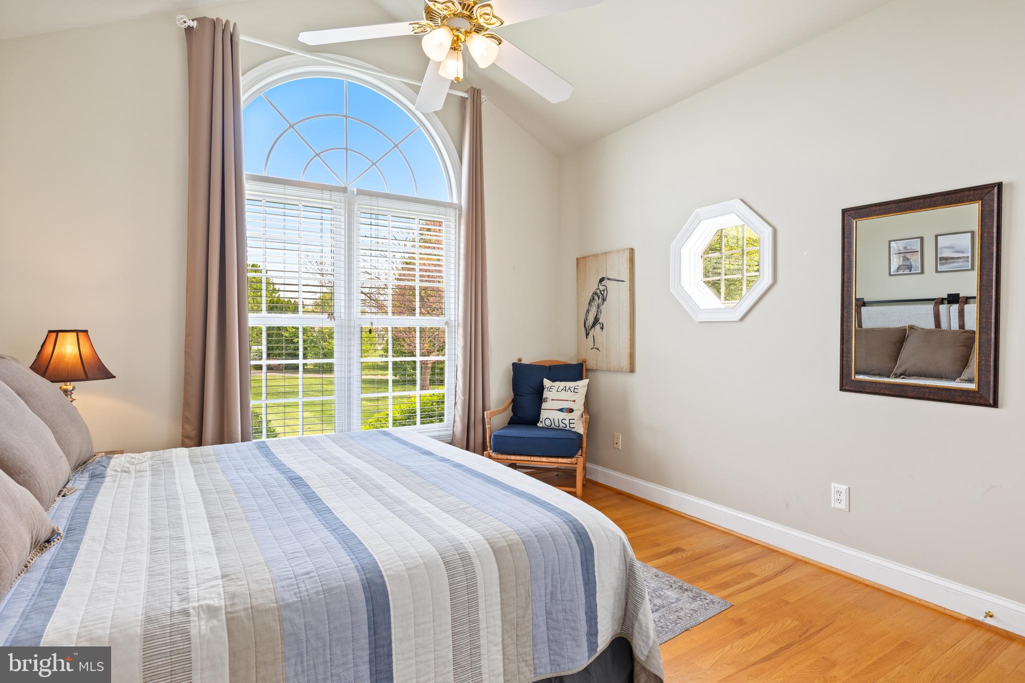 TWIN OAKS - Residential