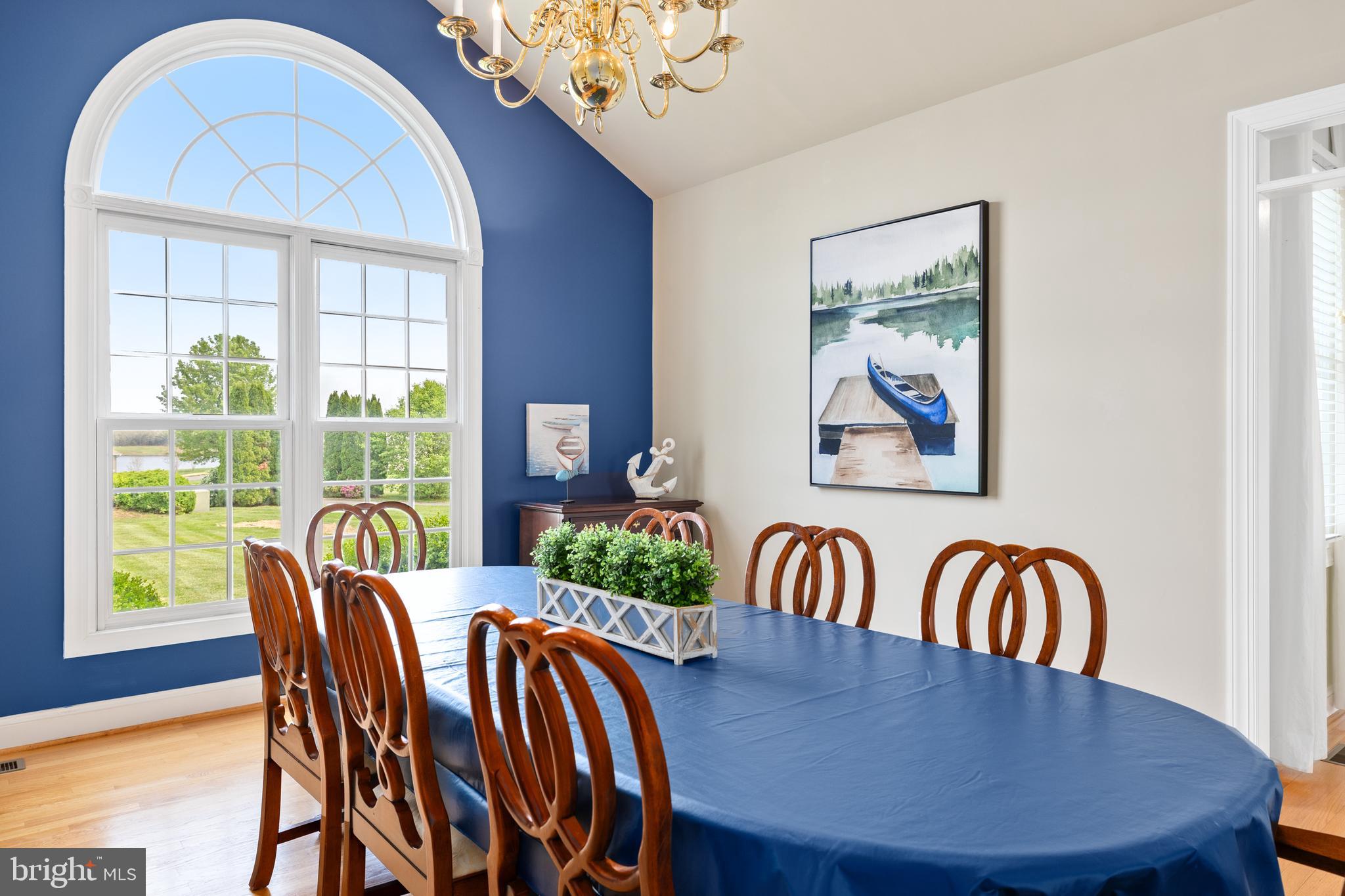 TWIN OAKS - Residential