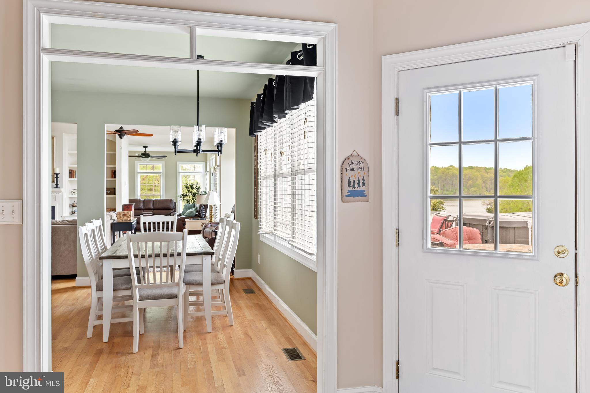 TWIN OAKS - Residential