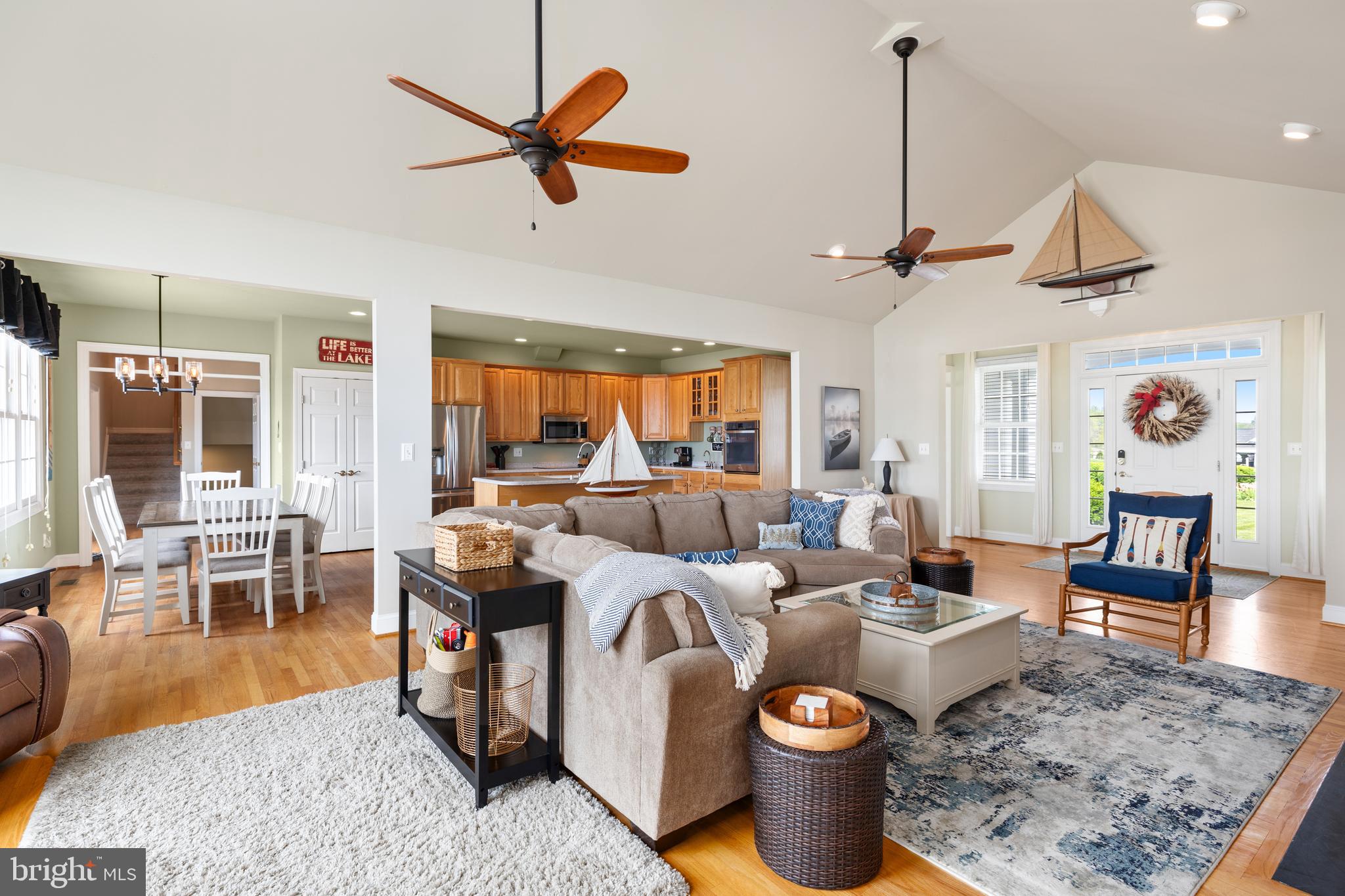 TWIN OAKS - Residential