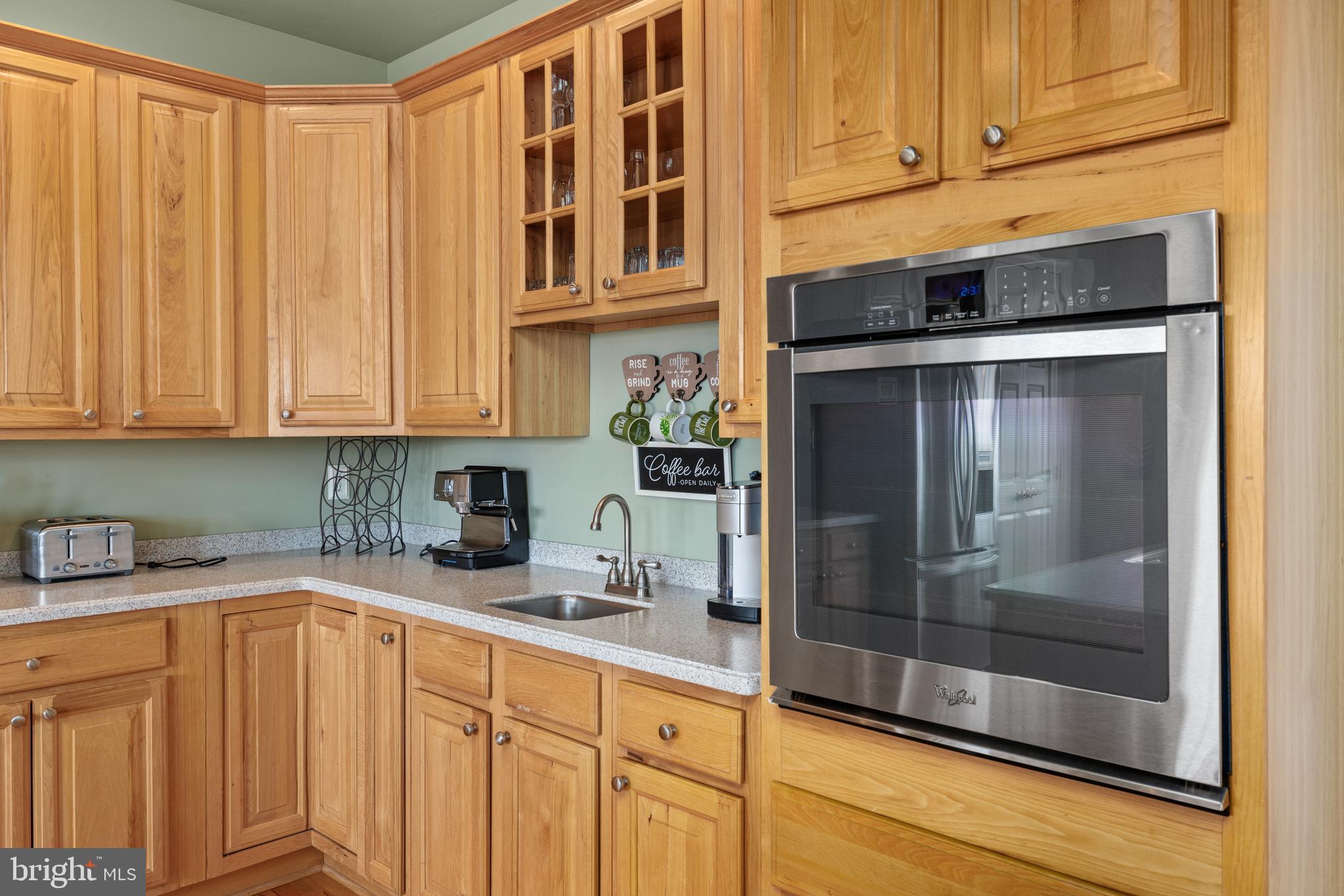 TWIN OAKS - Residential