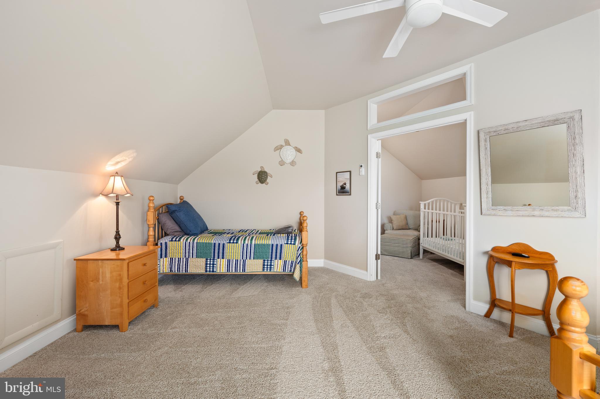 TWIN OAKS - Residential