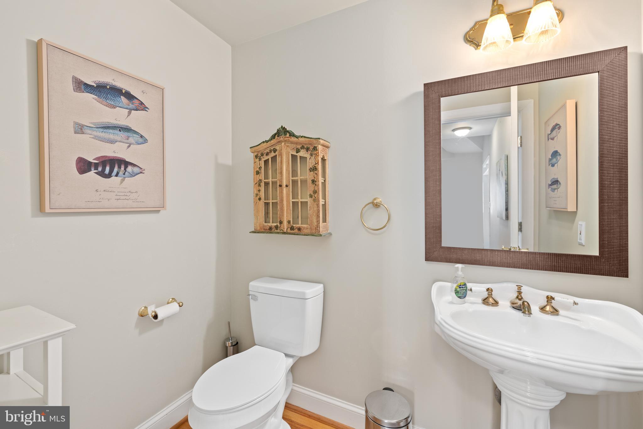 TWIN OAKS - Residential