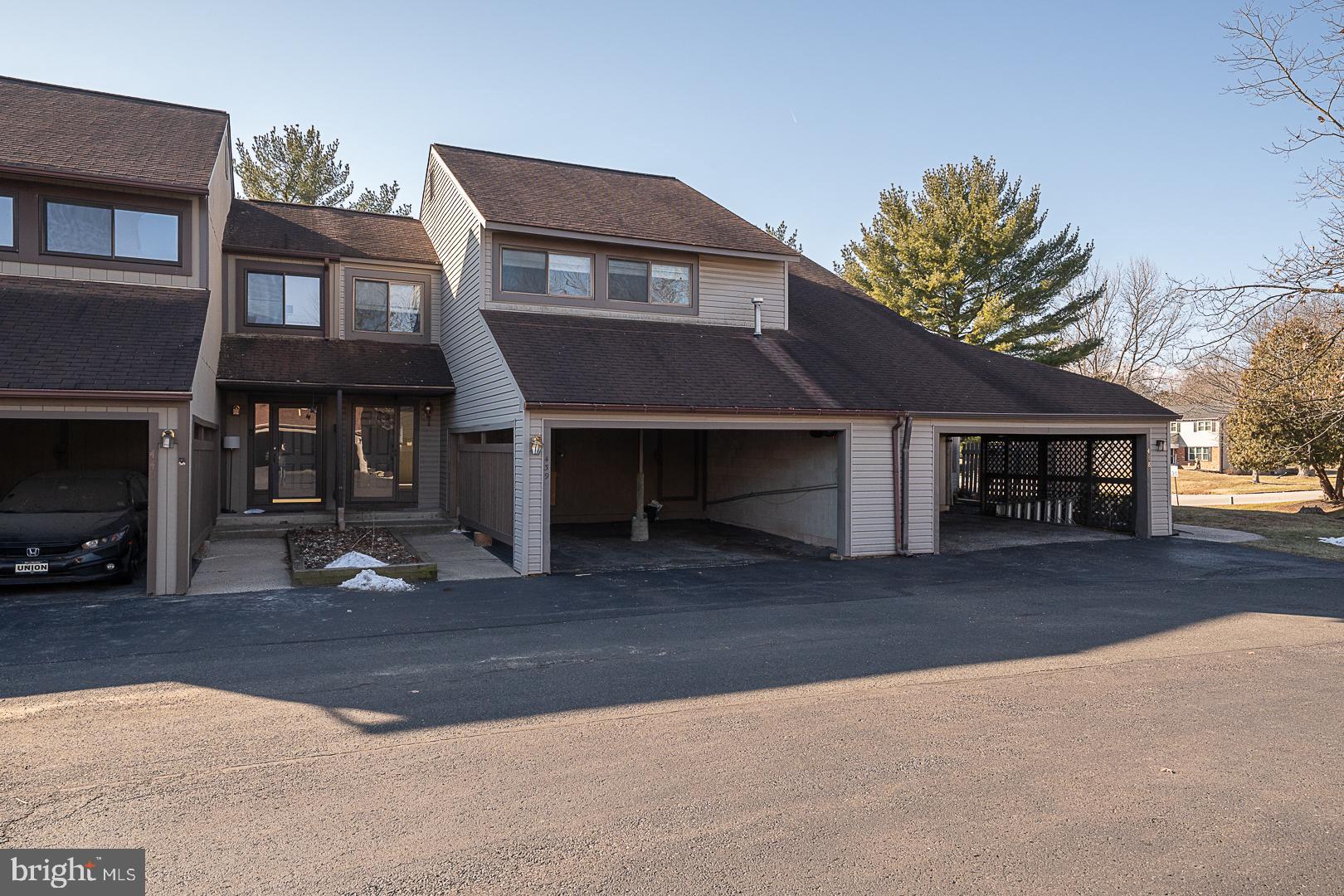 BIRCHWOOD - Residential