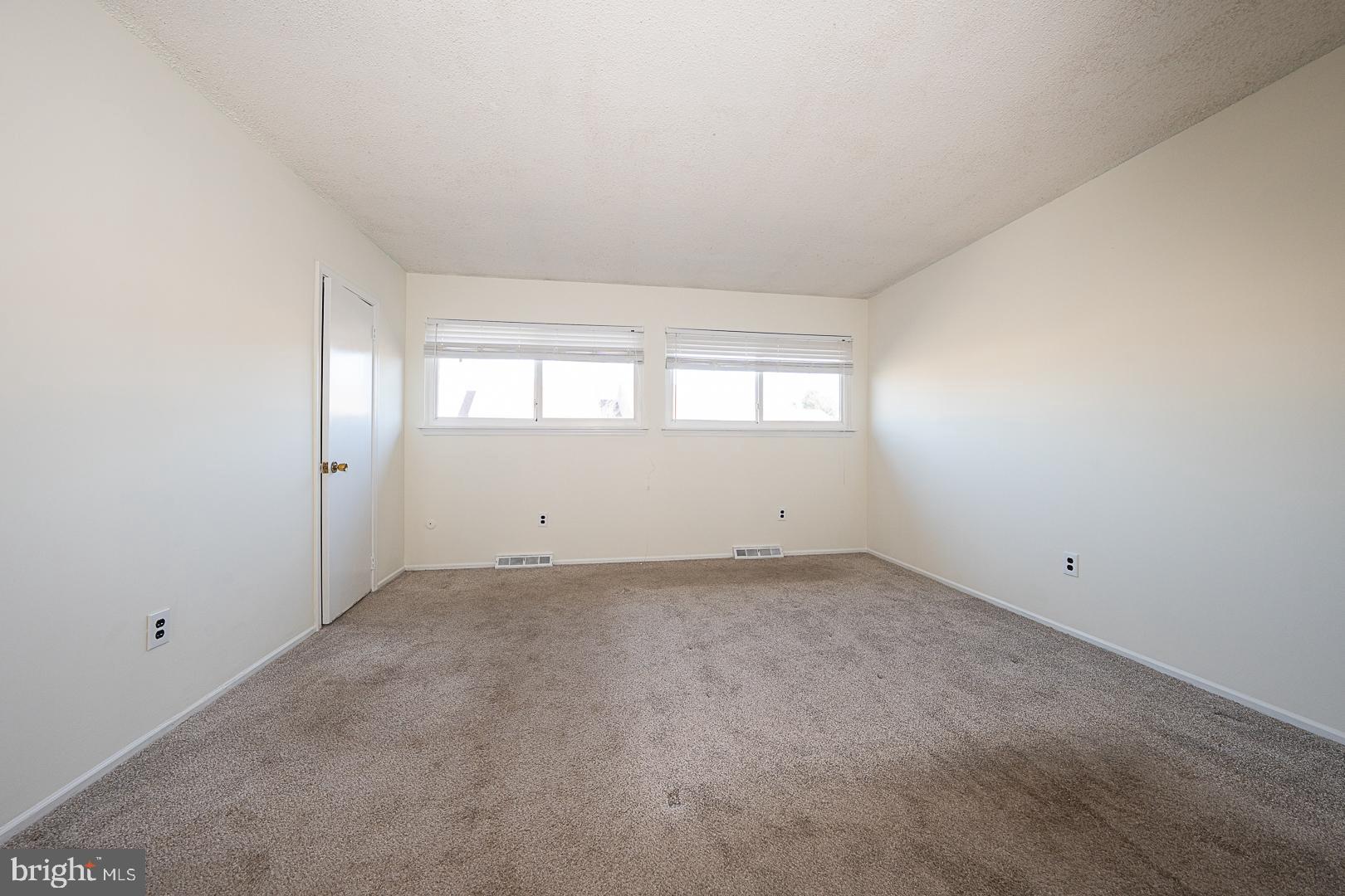 BIRCHWOOD - Residential