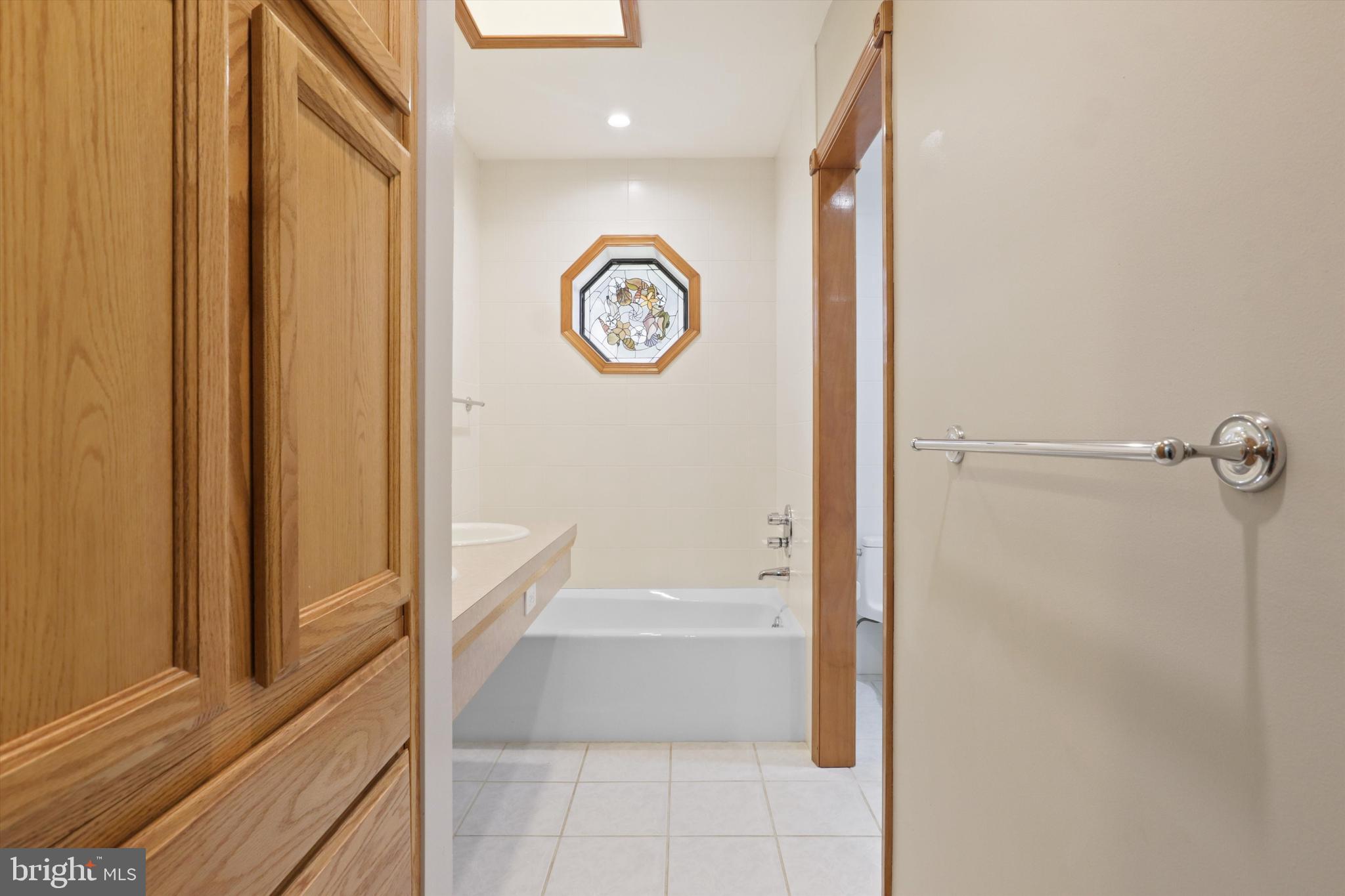 SPRINGFIELD - Residential Lease