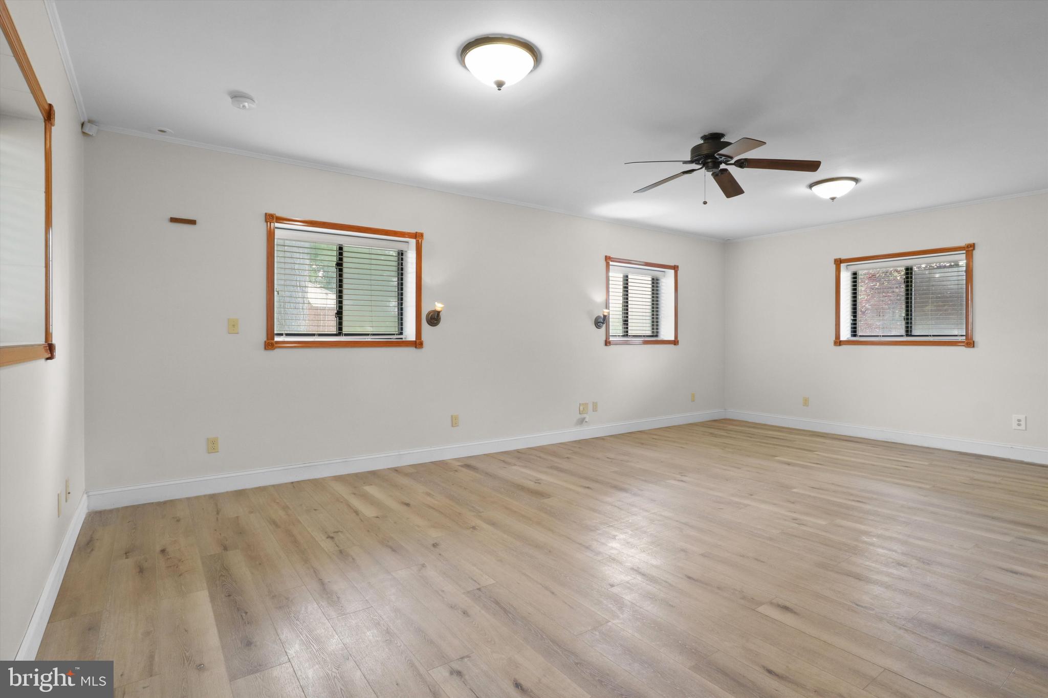 SPRINGFIELD - Residential Lease