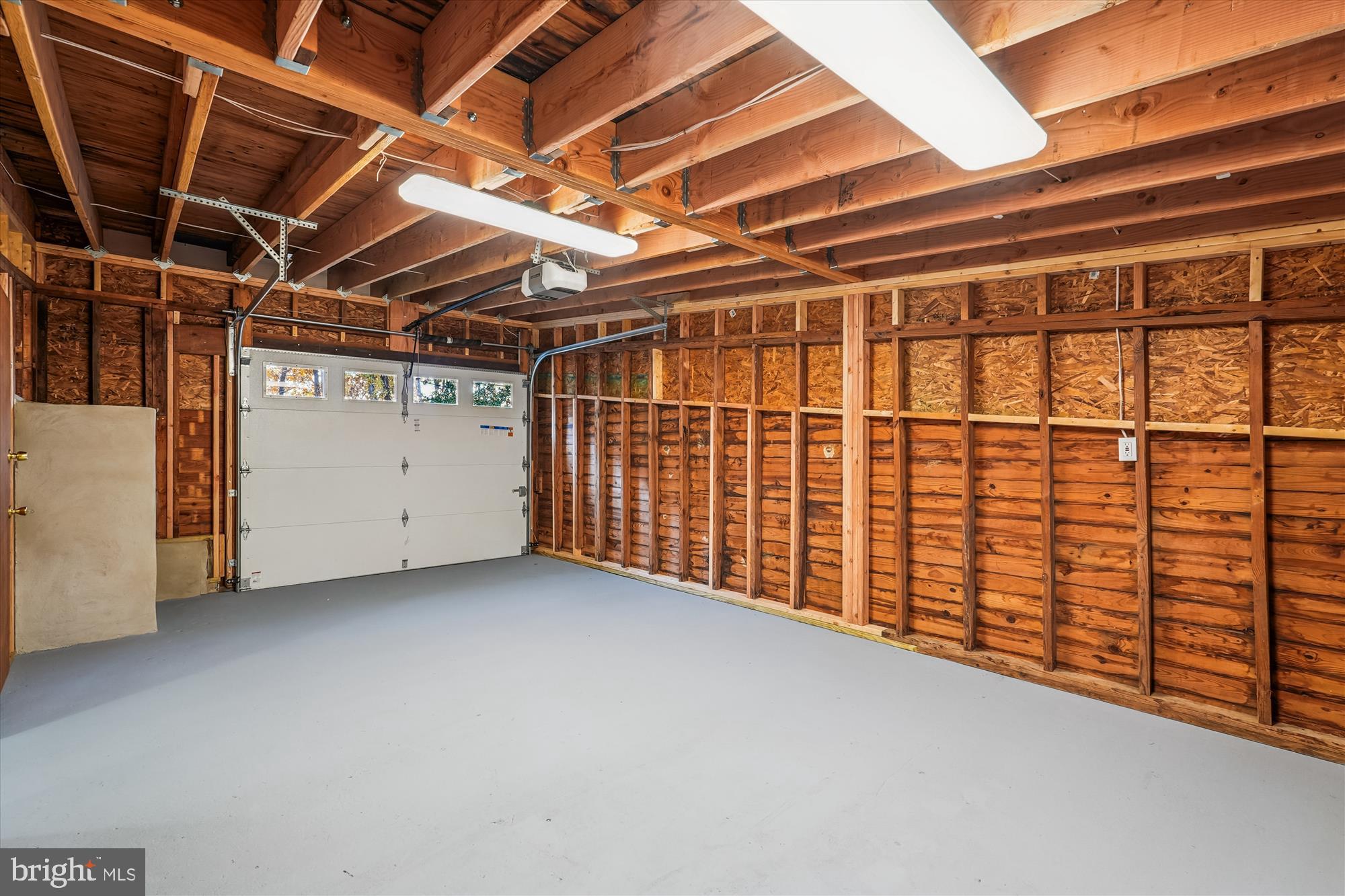 SHENANDOAH RETREAT - Residential