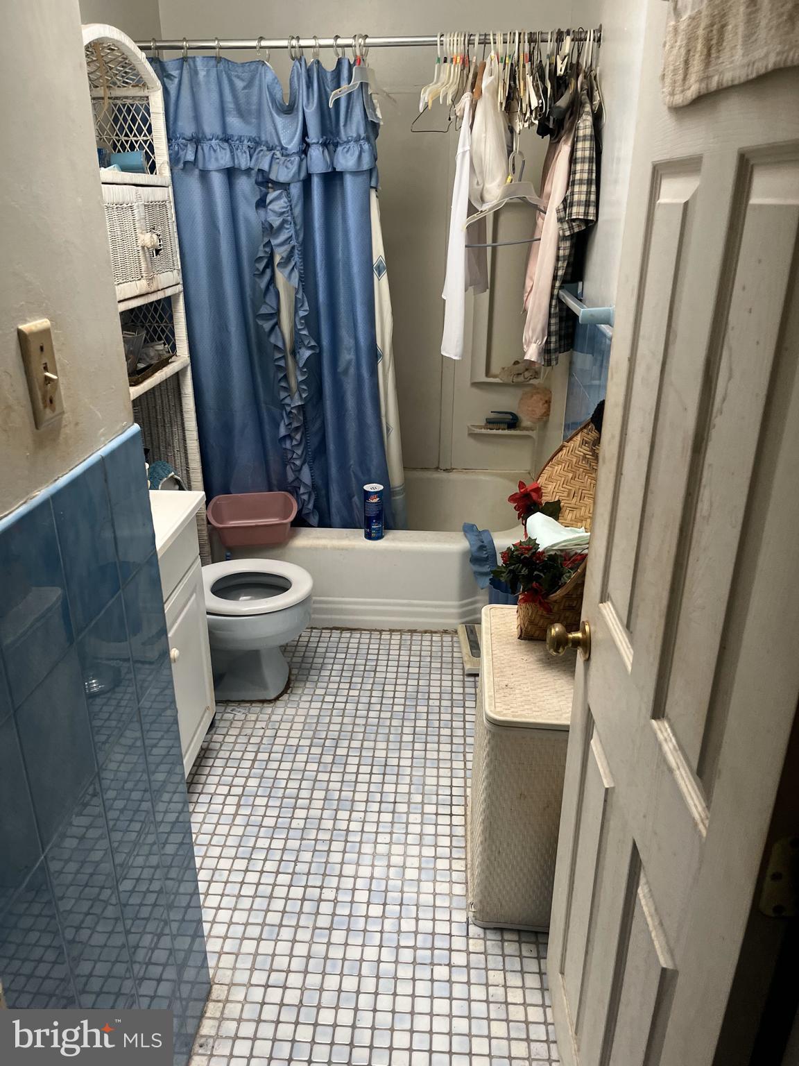 ROGNEL HEIGHTS - Residential