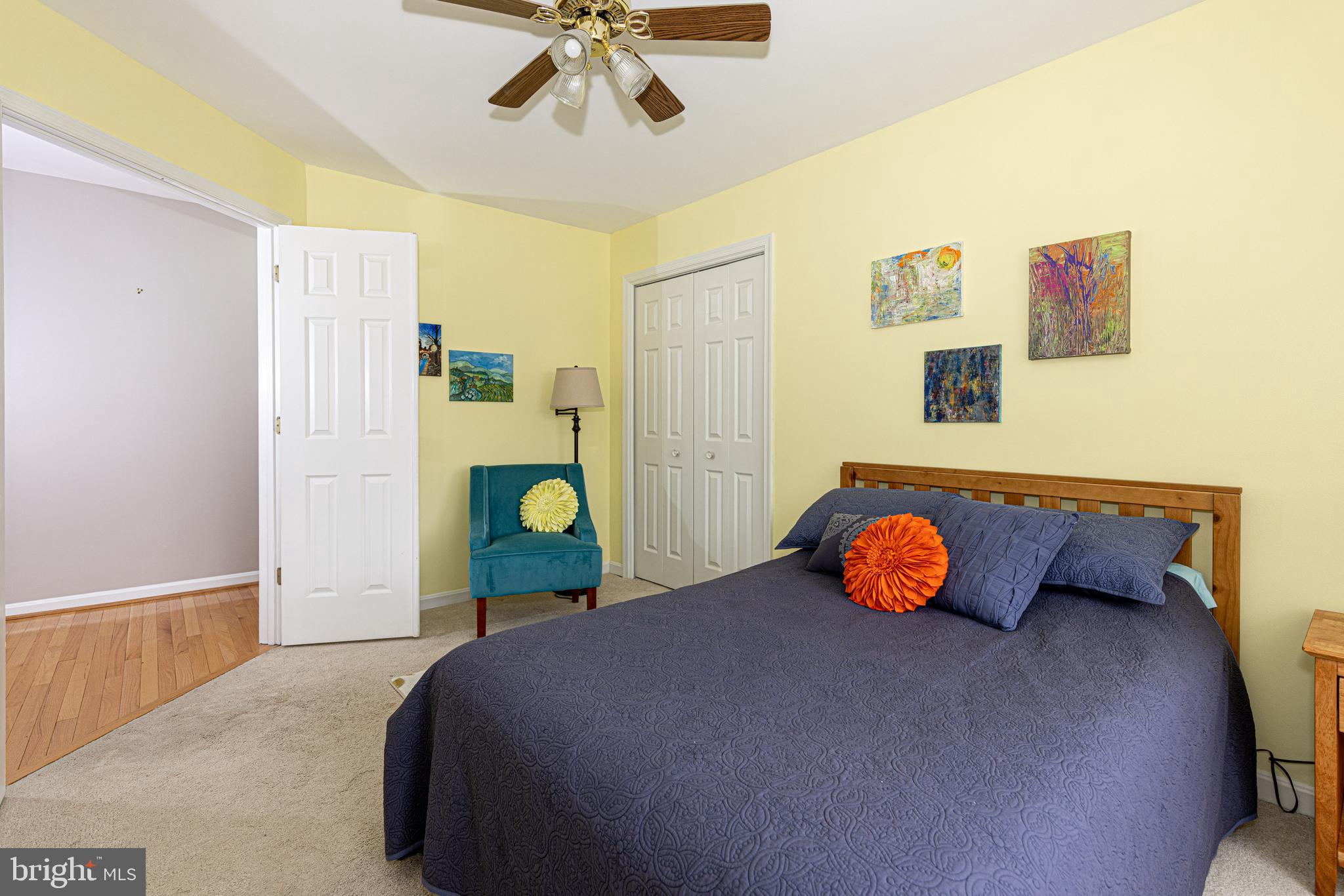 SOUTH RUN OAKS - Residential