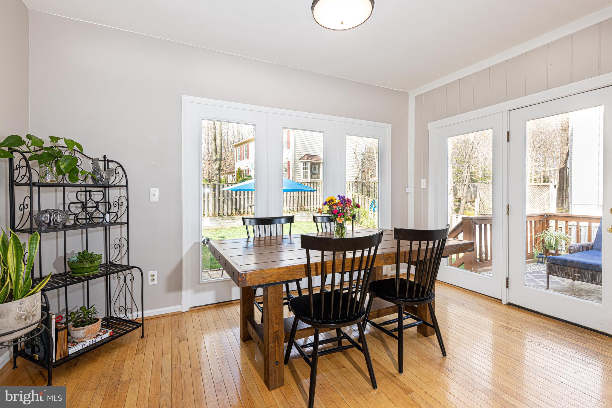 SOUTH RUN OAKS - Residential