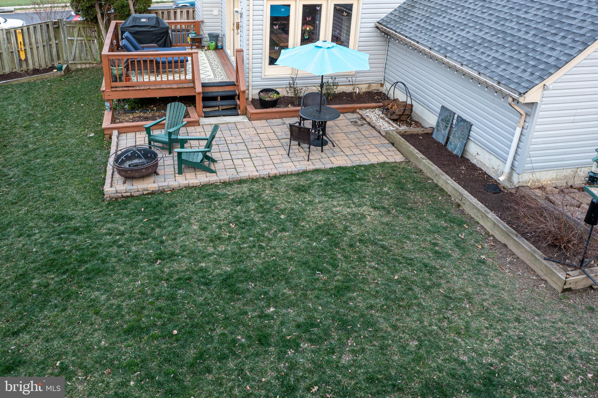 SOUTH RUN OAKS - Residential