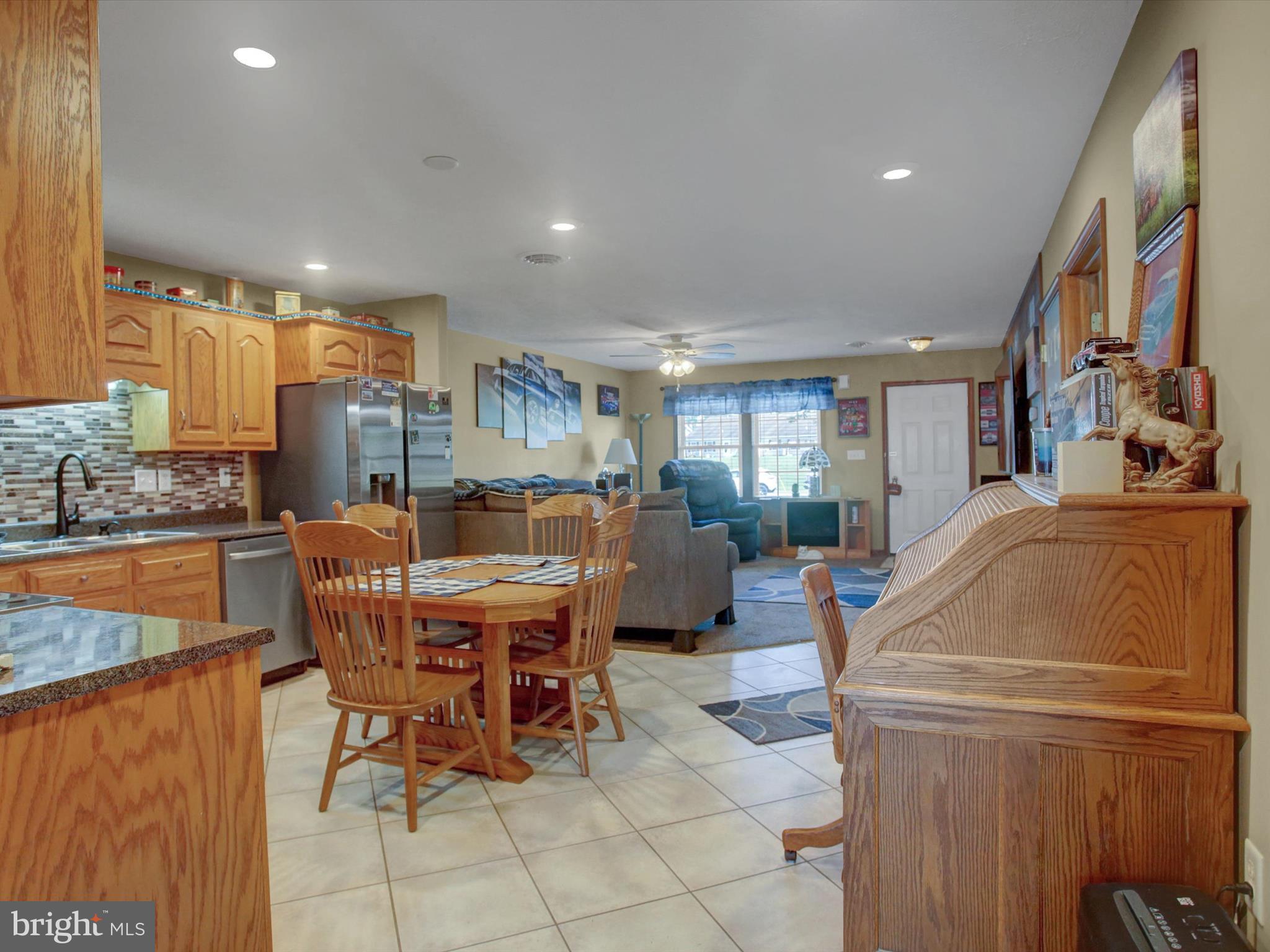 THORNWOOD VILLAGE - Residential