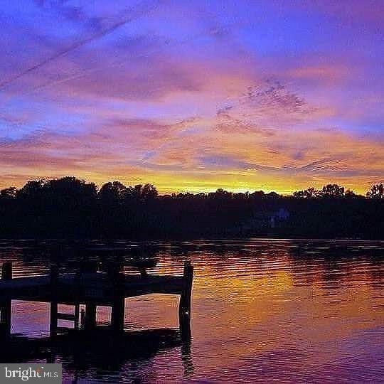 FRESHWATER ESTATES - Land