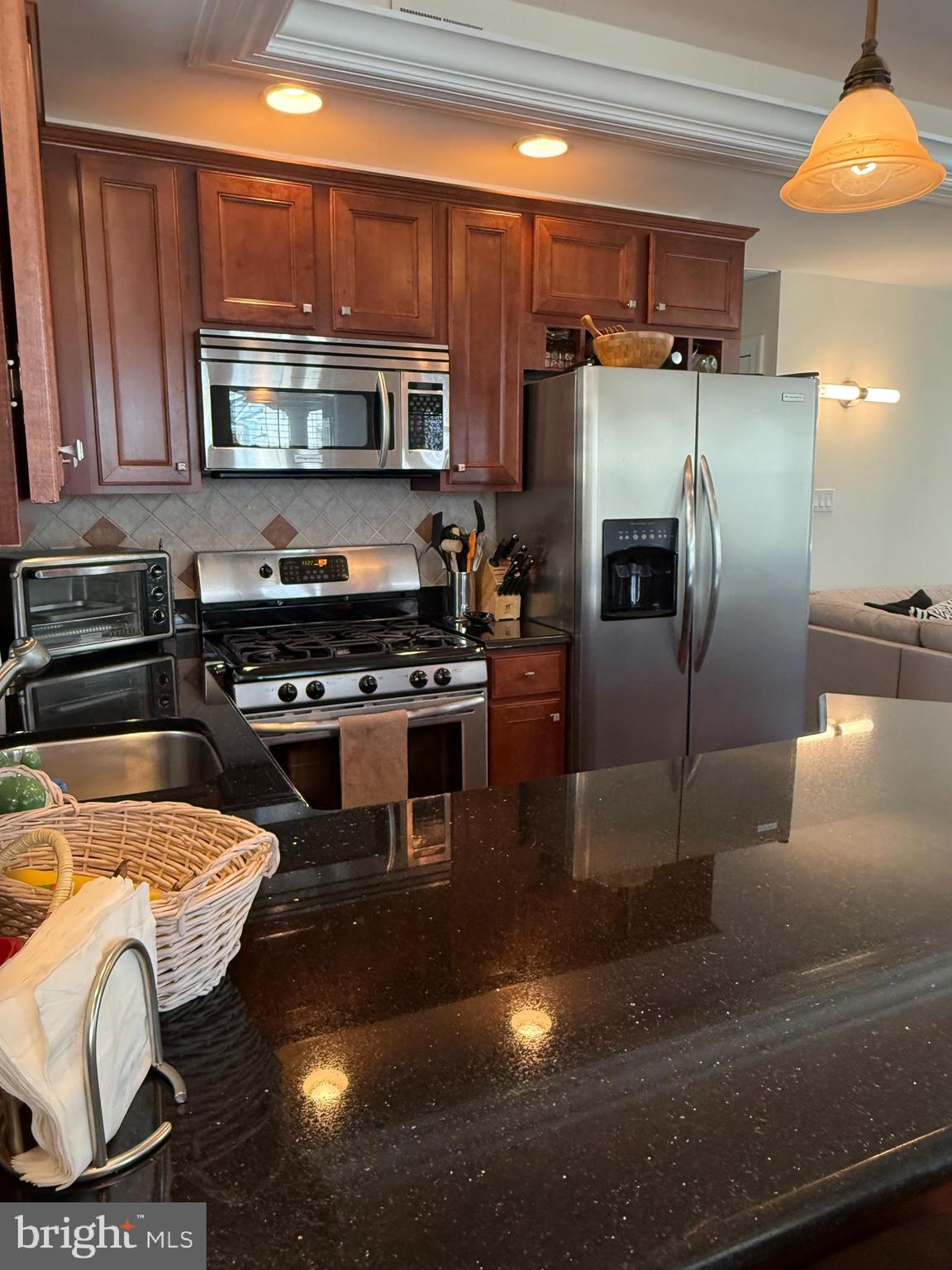 15 S FRONTENAC AVENUE UNIT A