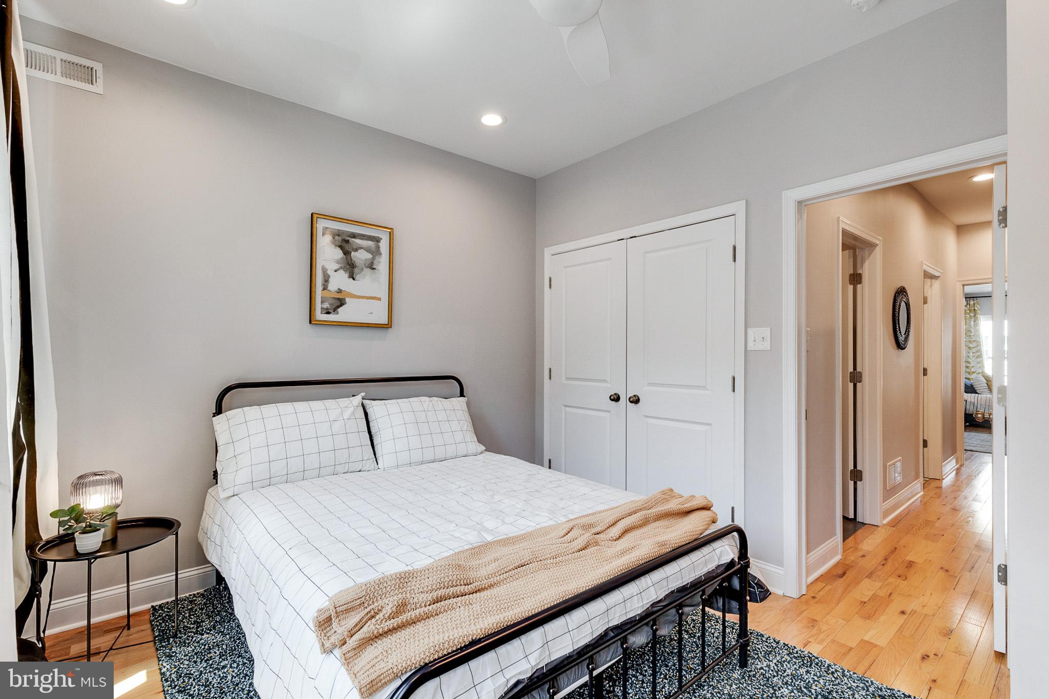 FAIRMOUNT - Residential Lease