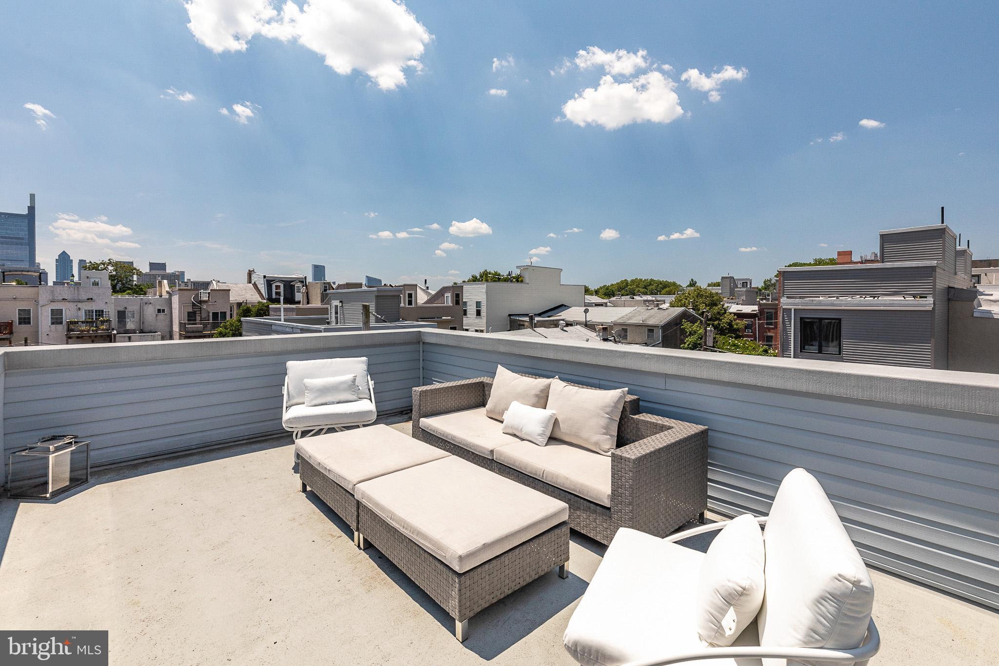 FAIRMOUNT - Residential Lease