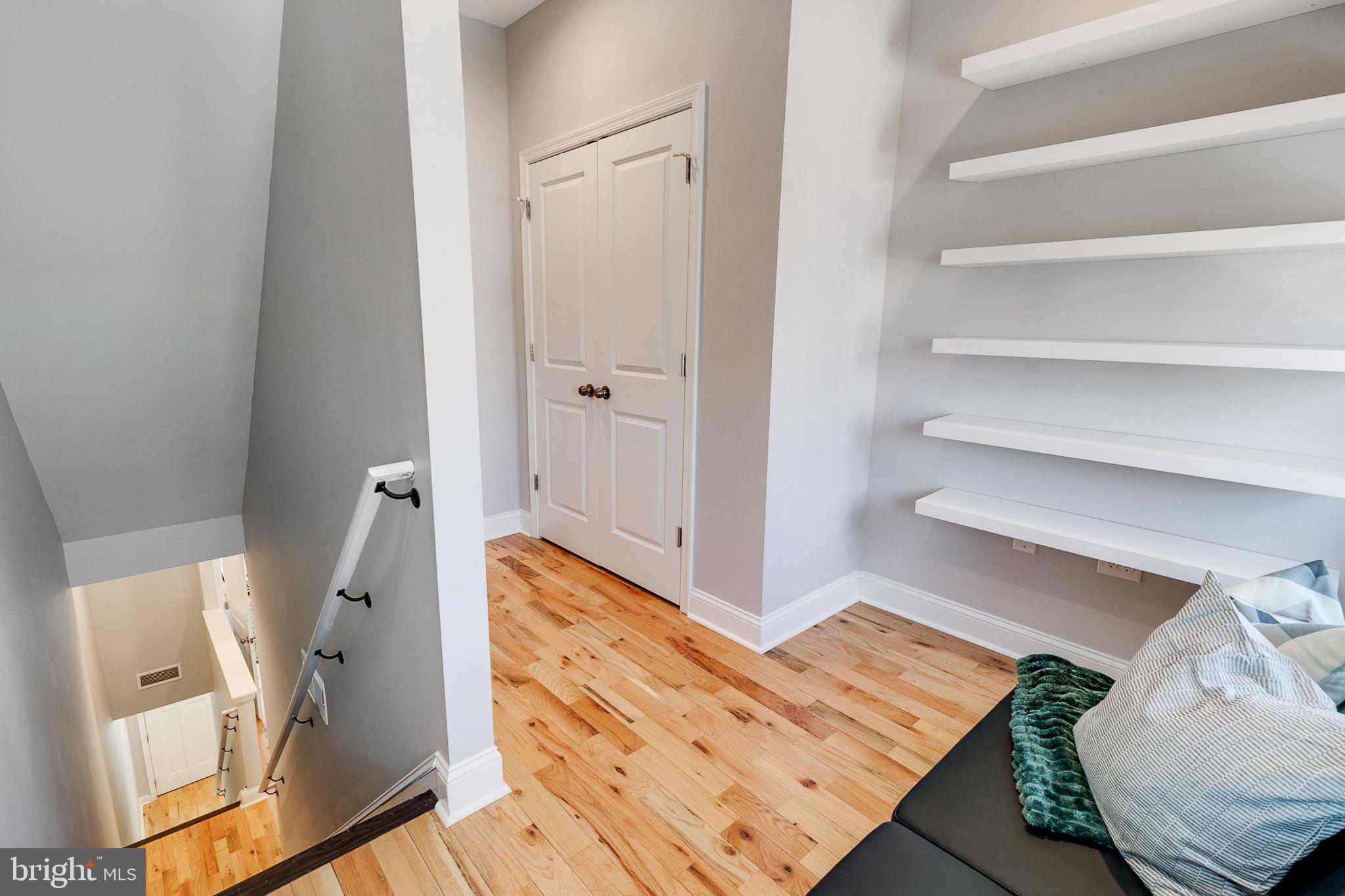 FAIRMOUNT - Residential Lease