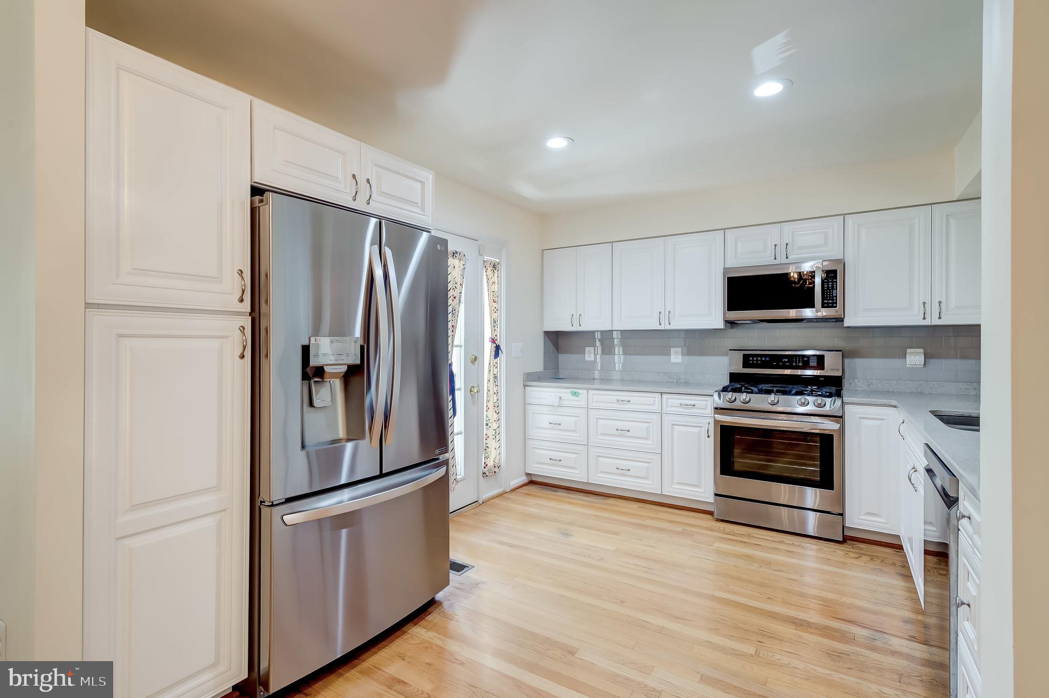 SNOWDENS MILL - Residential